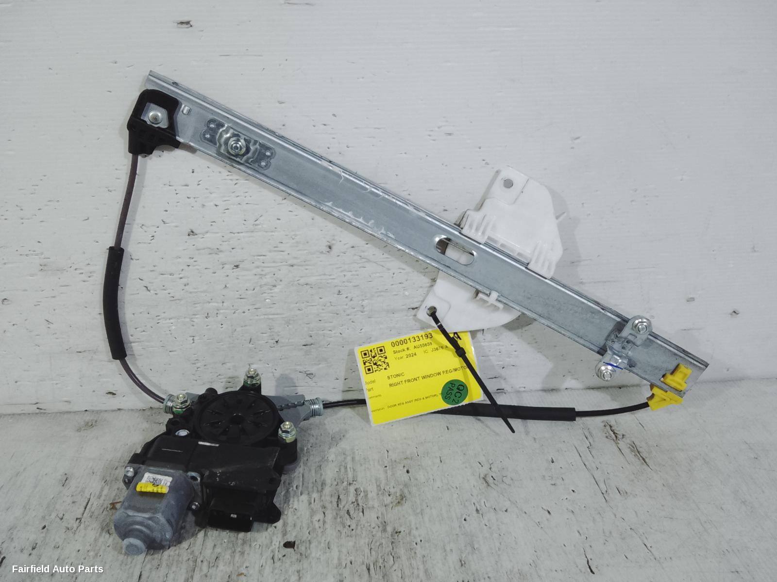 2020-2026 Kia Stonic Right Front Window Reg Motor
