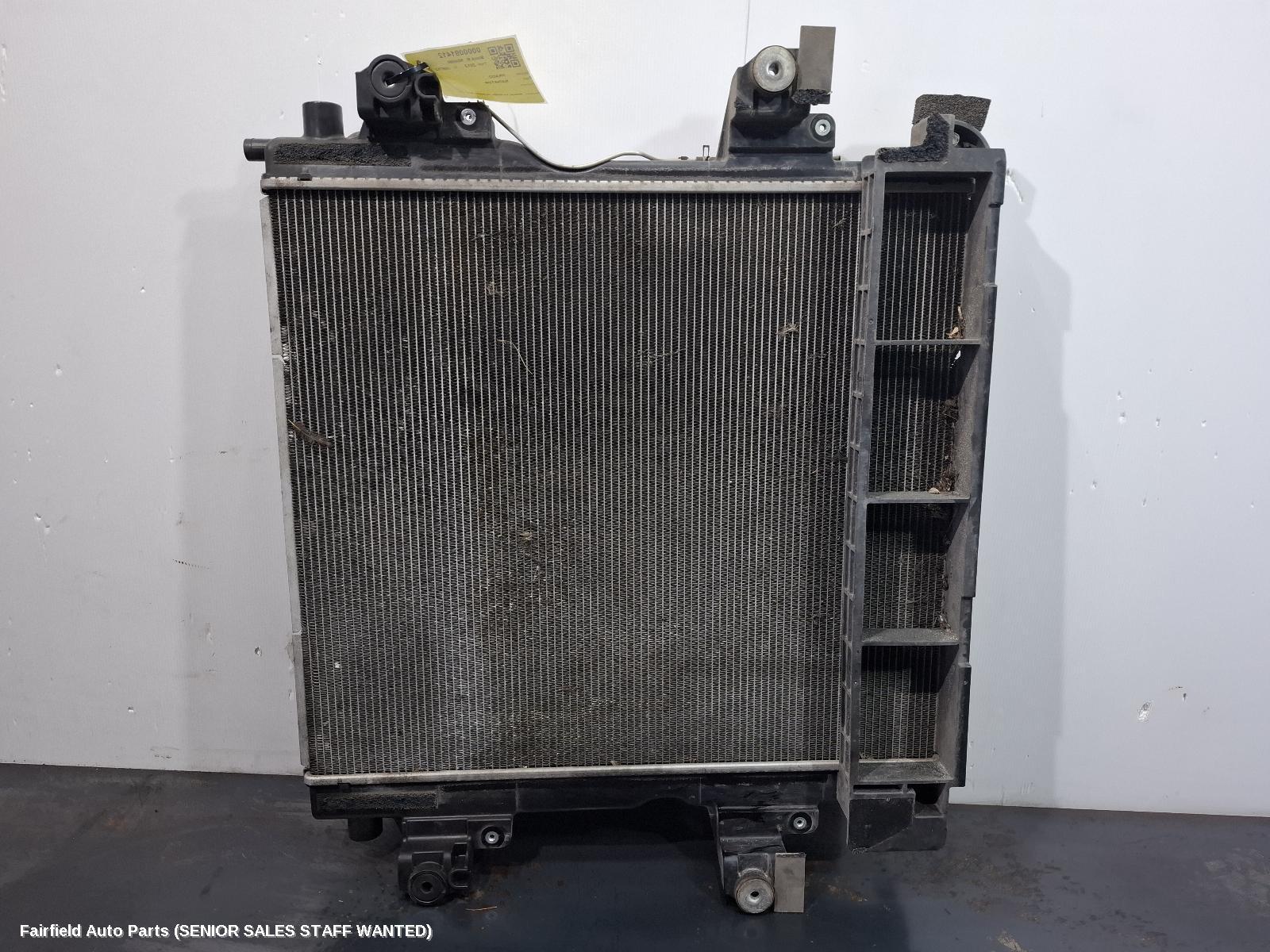 2009-2015 Toyota Prado Radiator