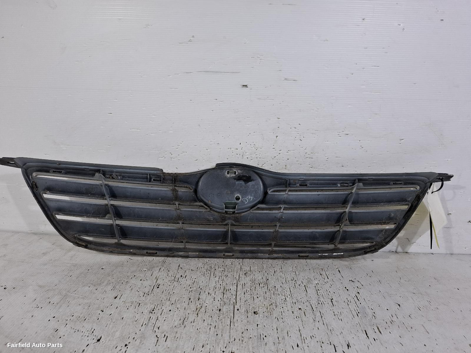 2004-2007 Toyota Corolla Grille