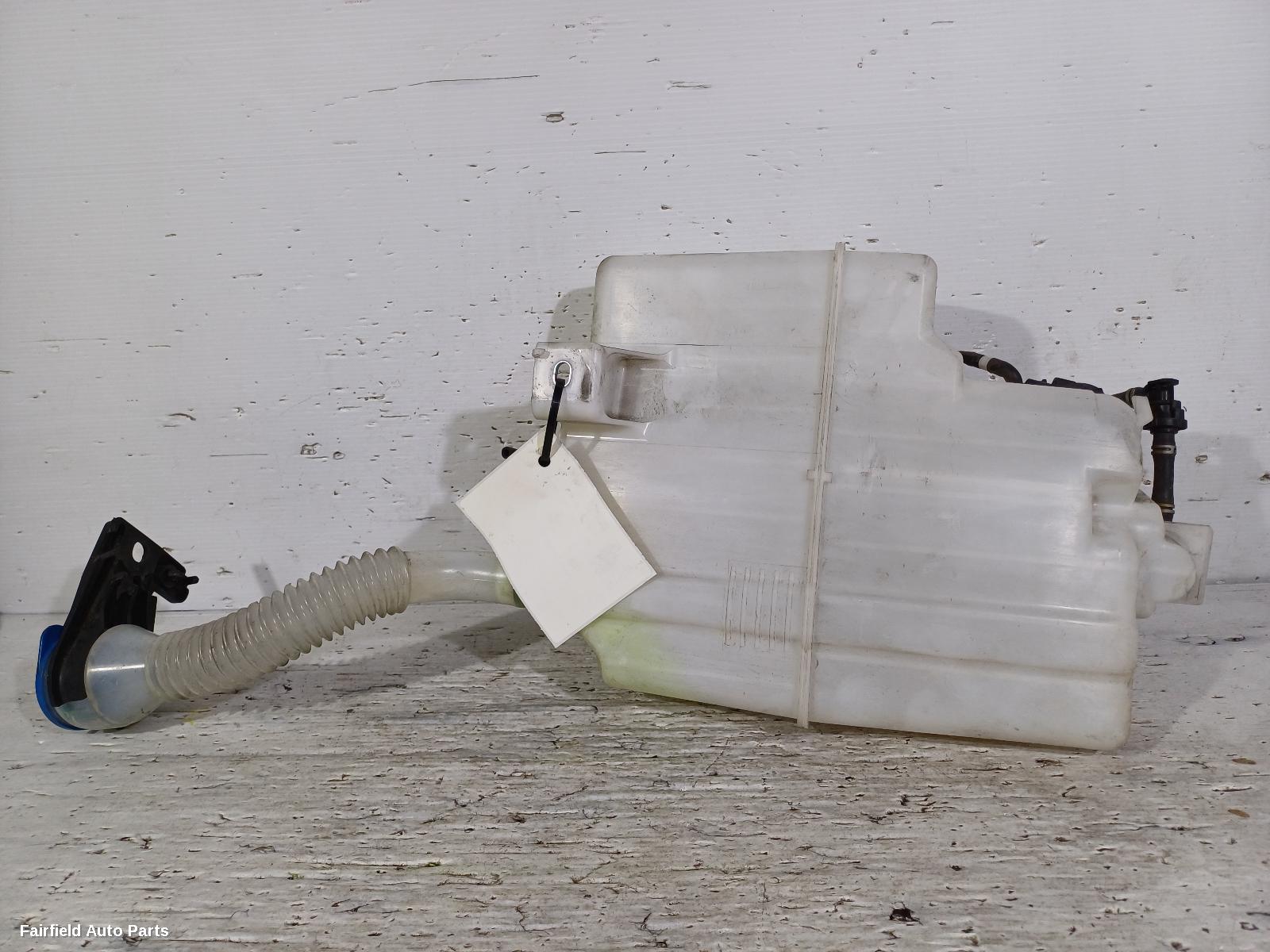 2012-2014 Mazda Cx5 Washer Bottle