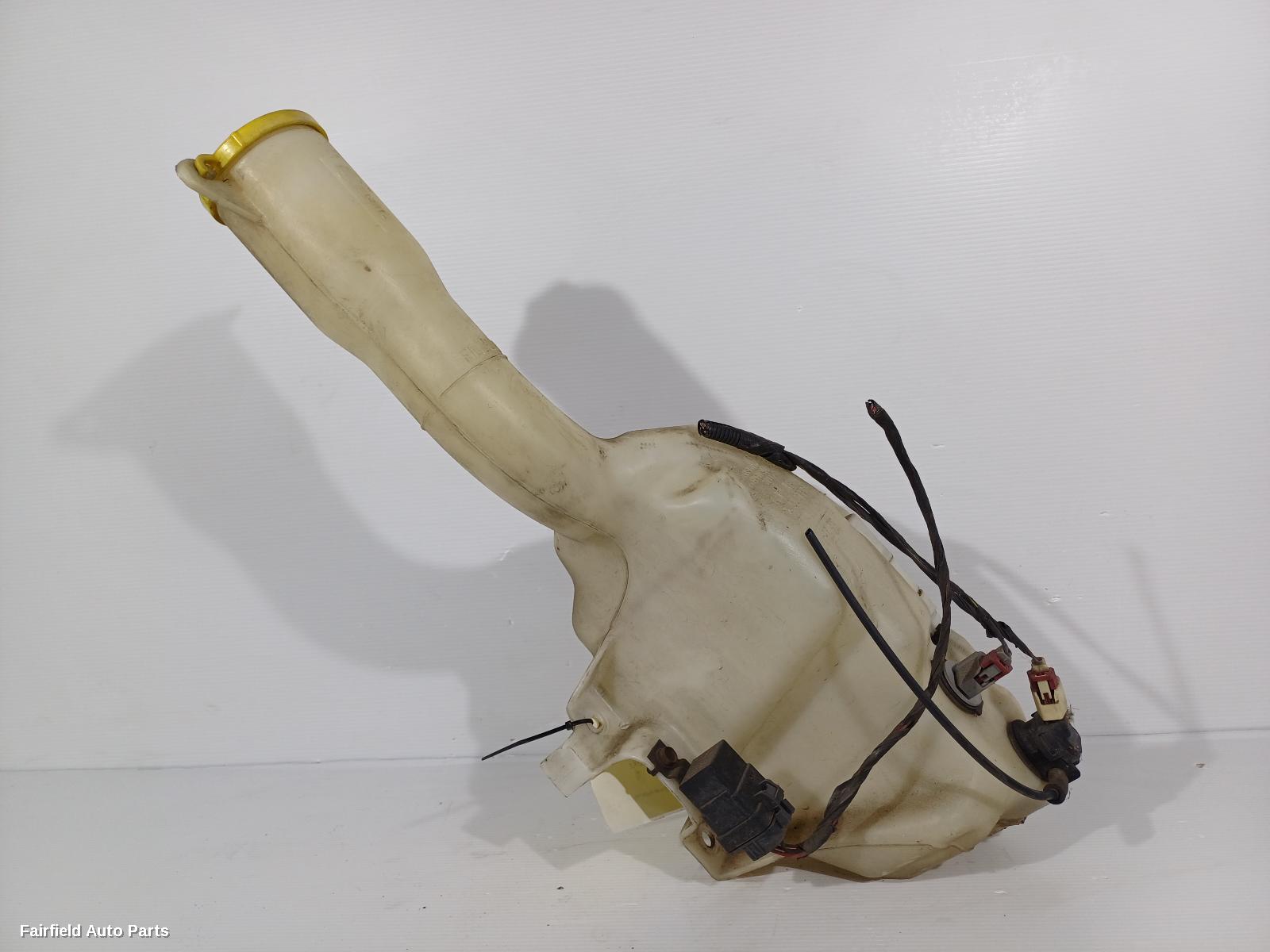 2005-2011 Chrysler 300c Washer Bottle