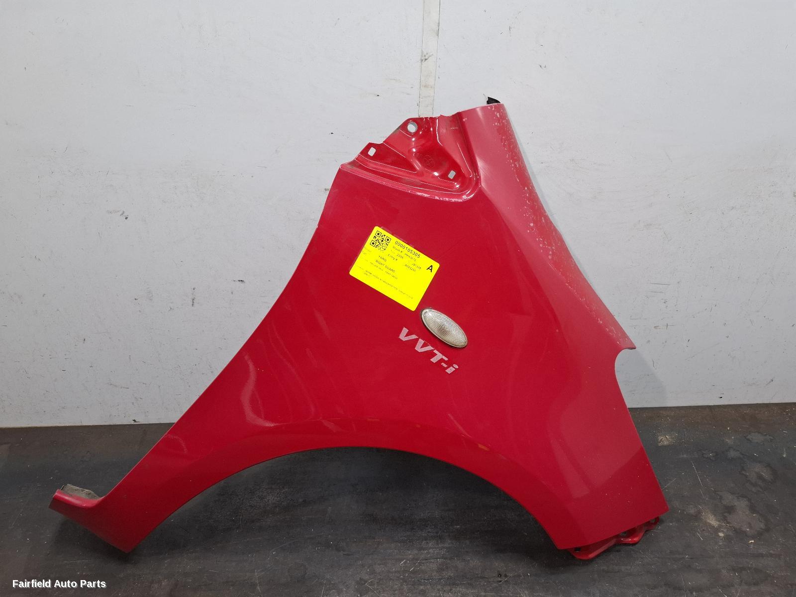 2006 Toyota Yaris Right Guard