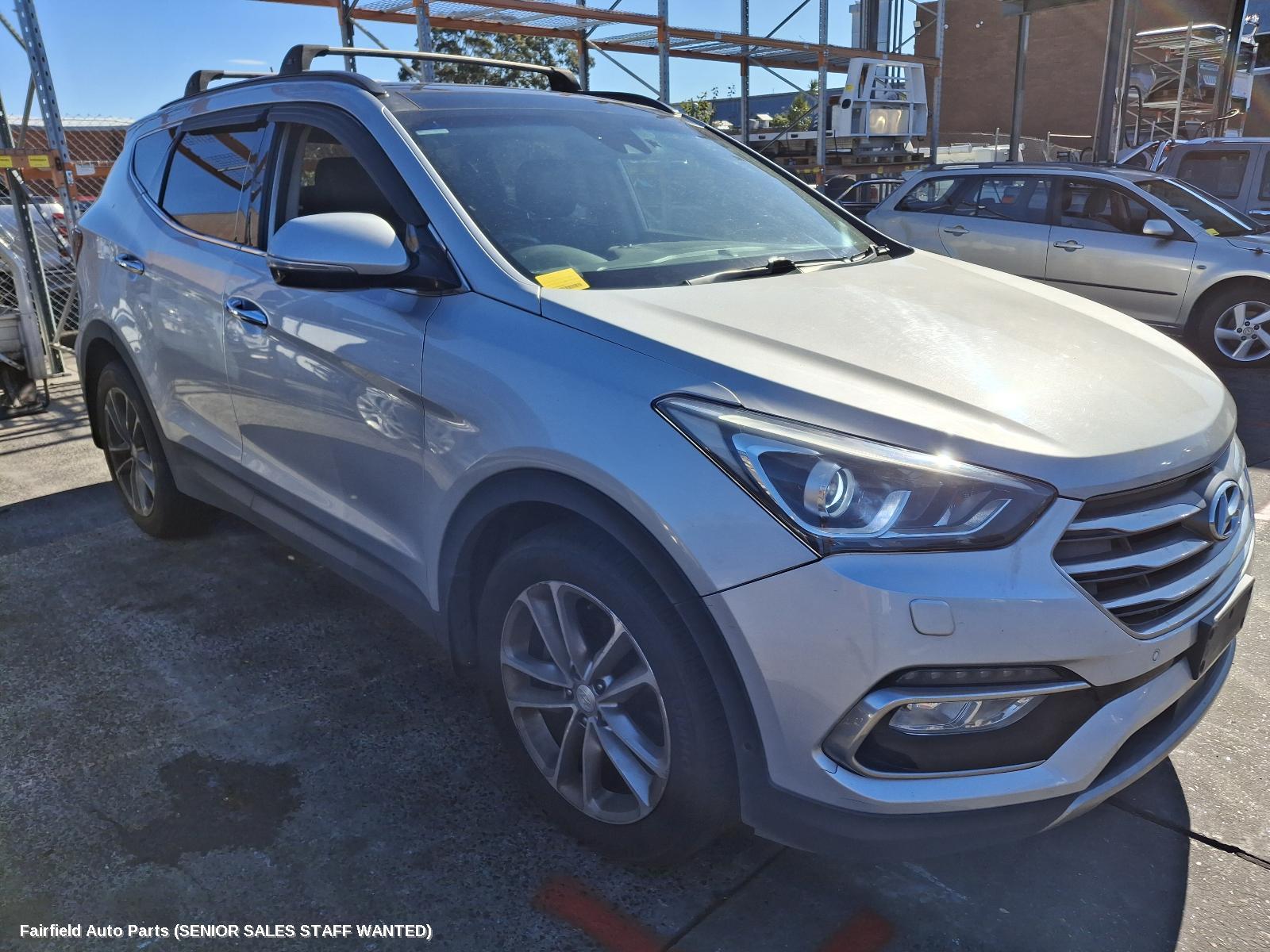 2016 Hyundai Santa Fe Right Rear Door Sliding