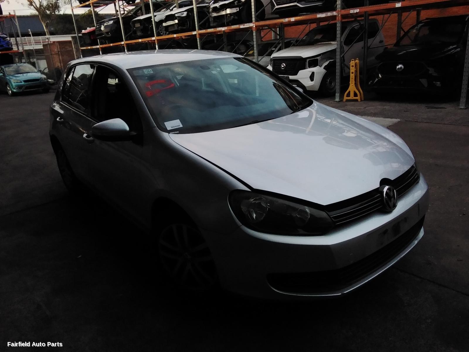 2009 Volkswagen Golf Left Headlamp