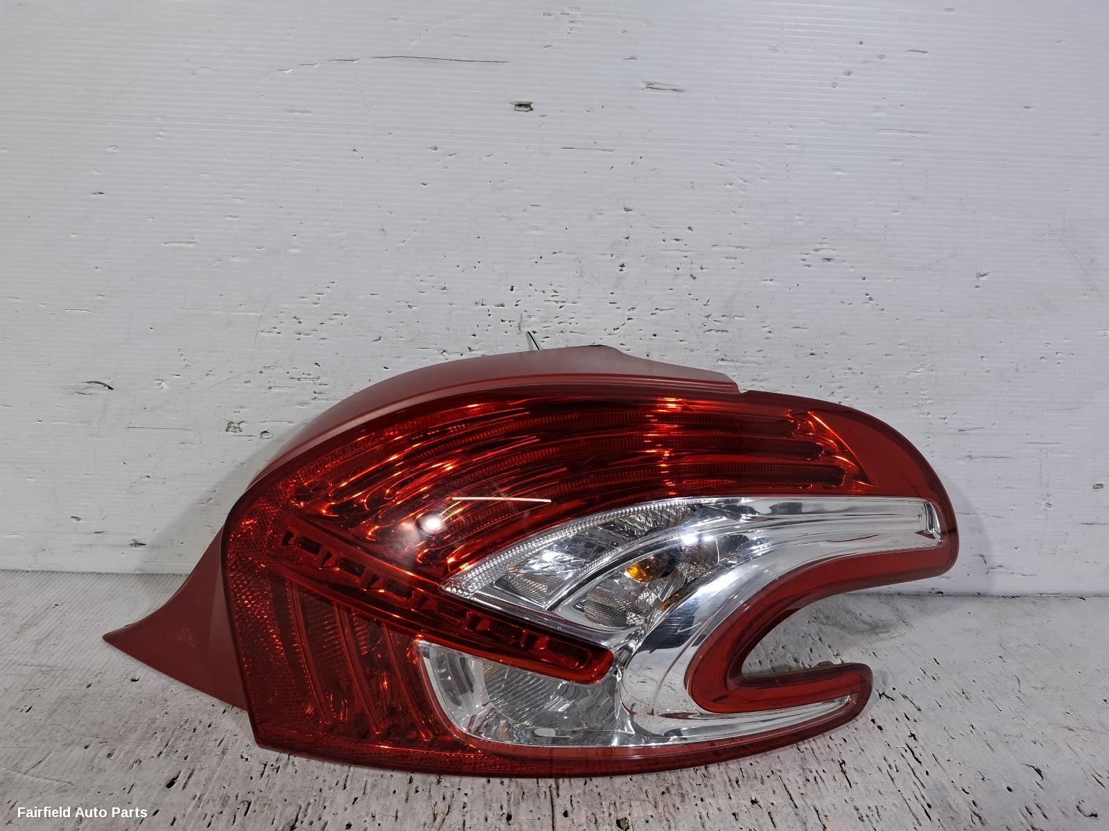 2012-2015 Peugeot 208 Right Taillight