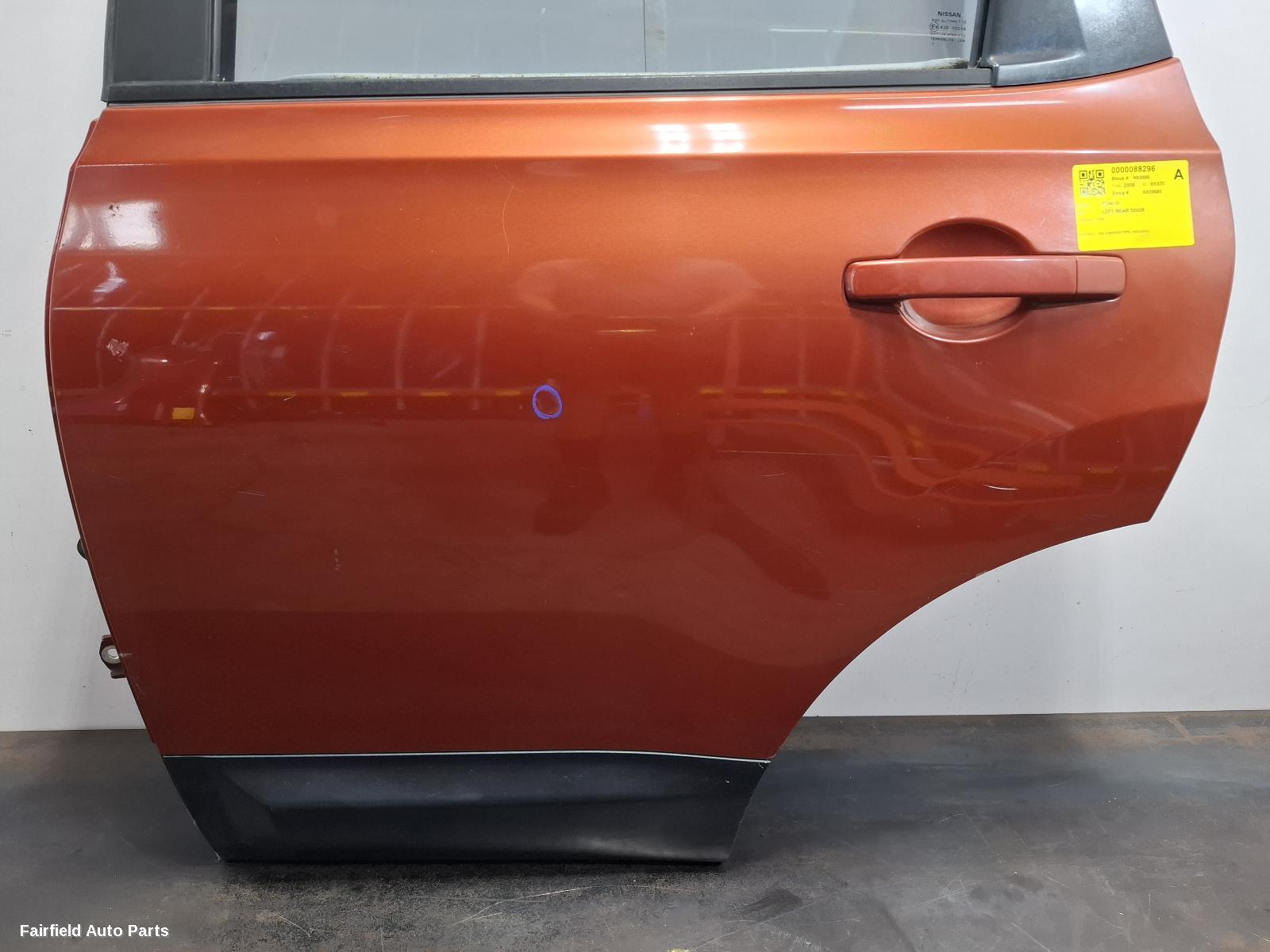 2007-2014 Nissan Dualis Left Rear Door Sliding