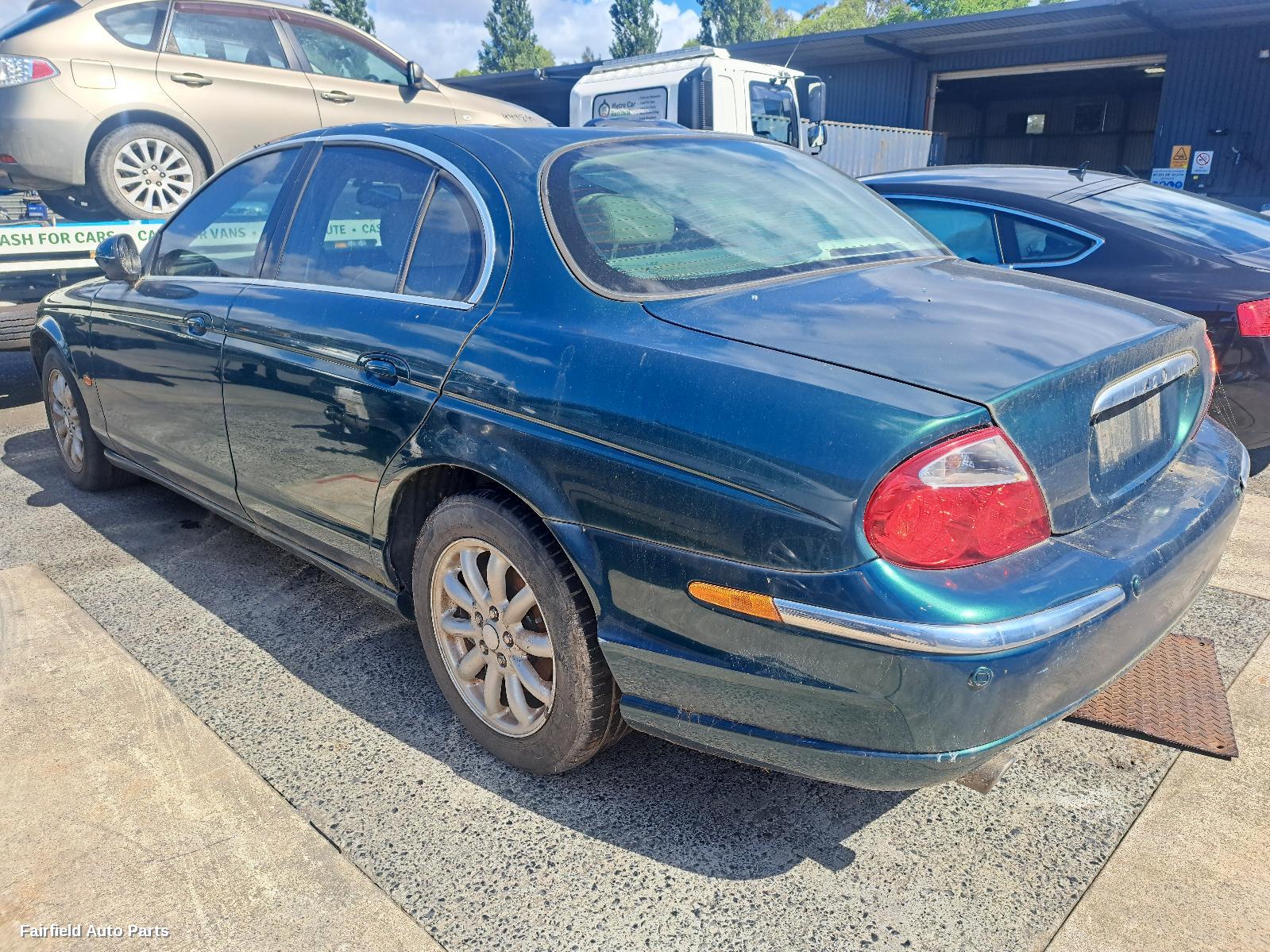 2002 Jaguar S Type Left Door Mirror