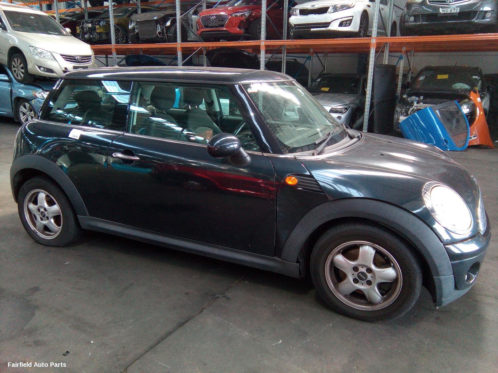 2008 Mini Cooper Left Headlamp