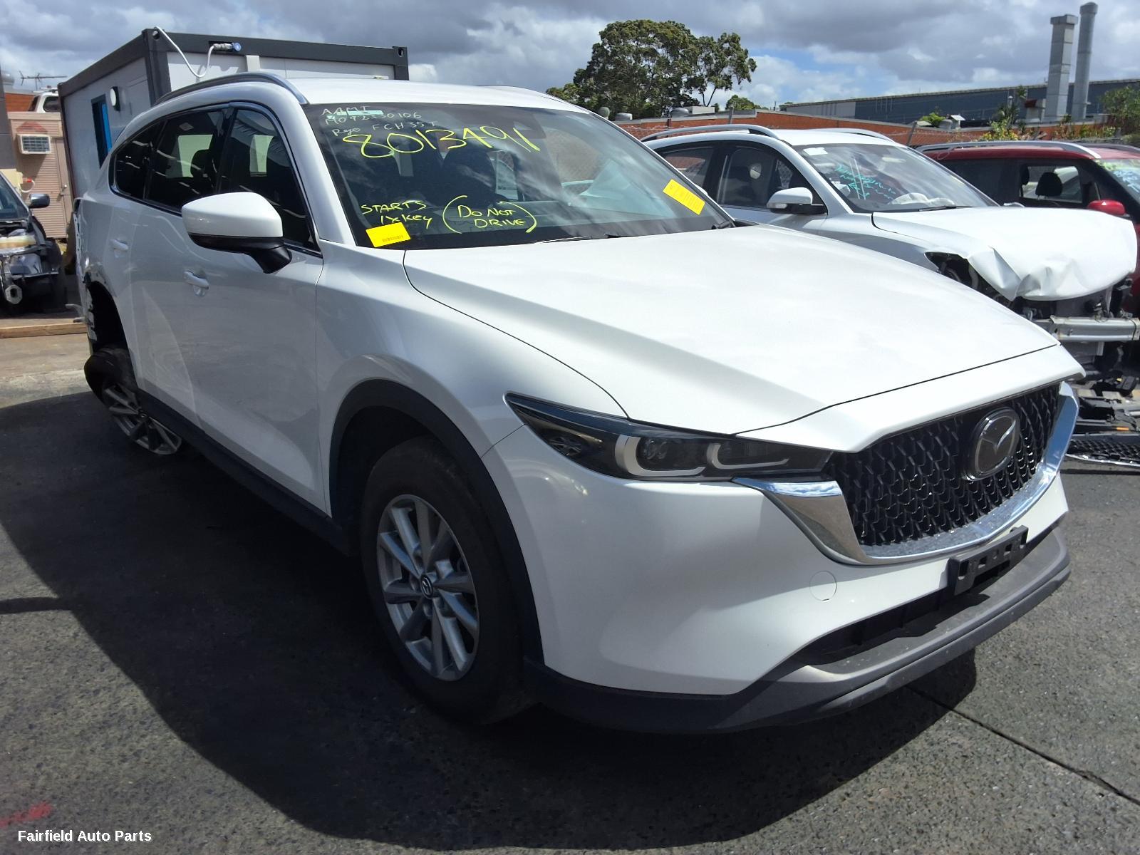 2022-2023 Mazda Cx8 Rear Garnish