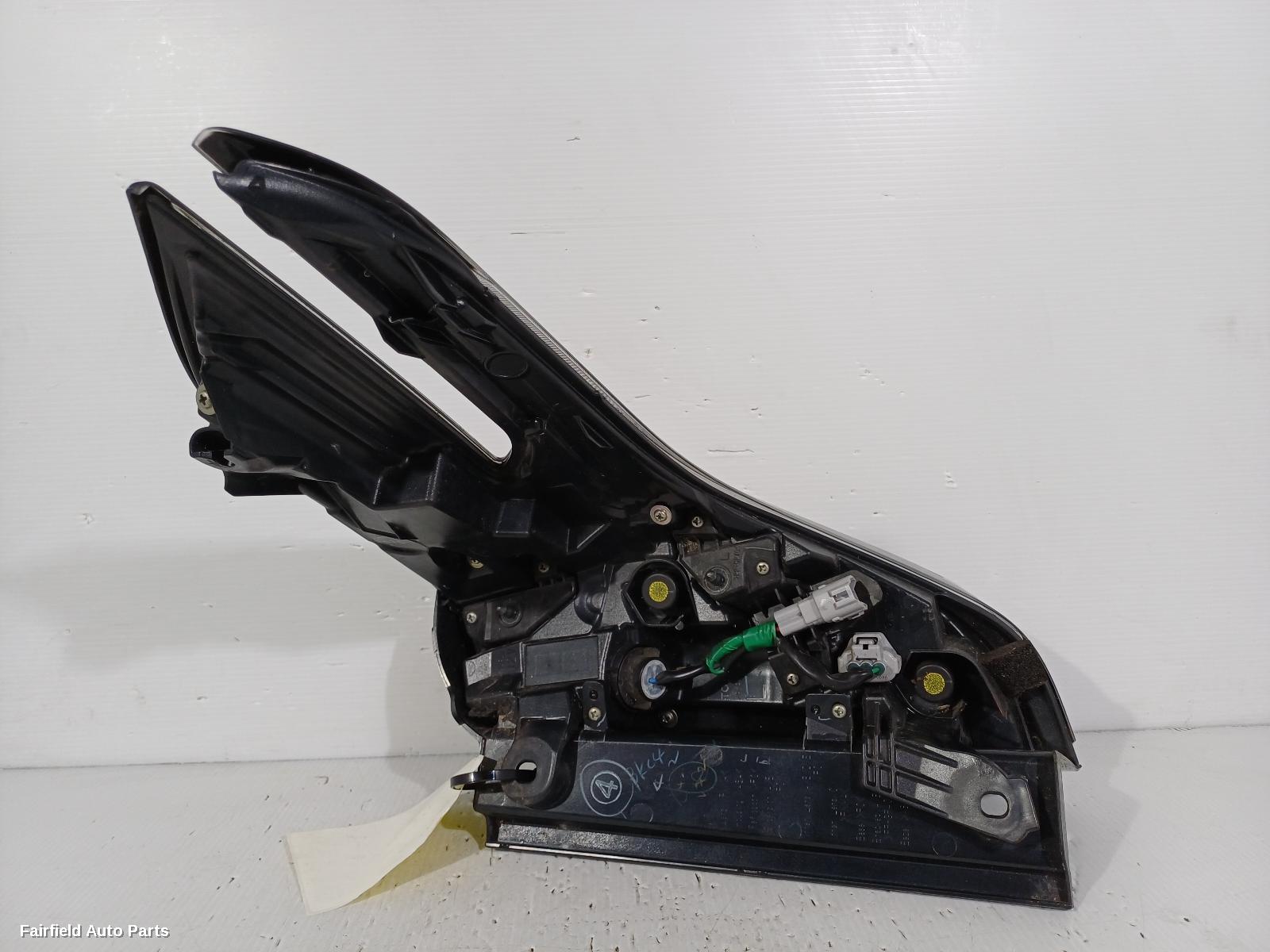 2018-2023 Toyota Alphard Left Taillight