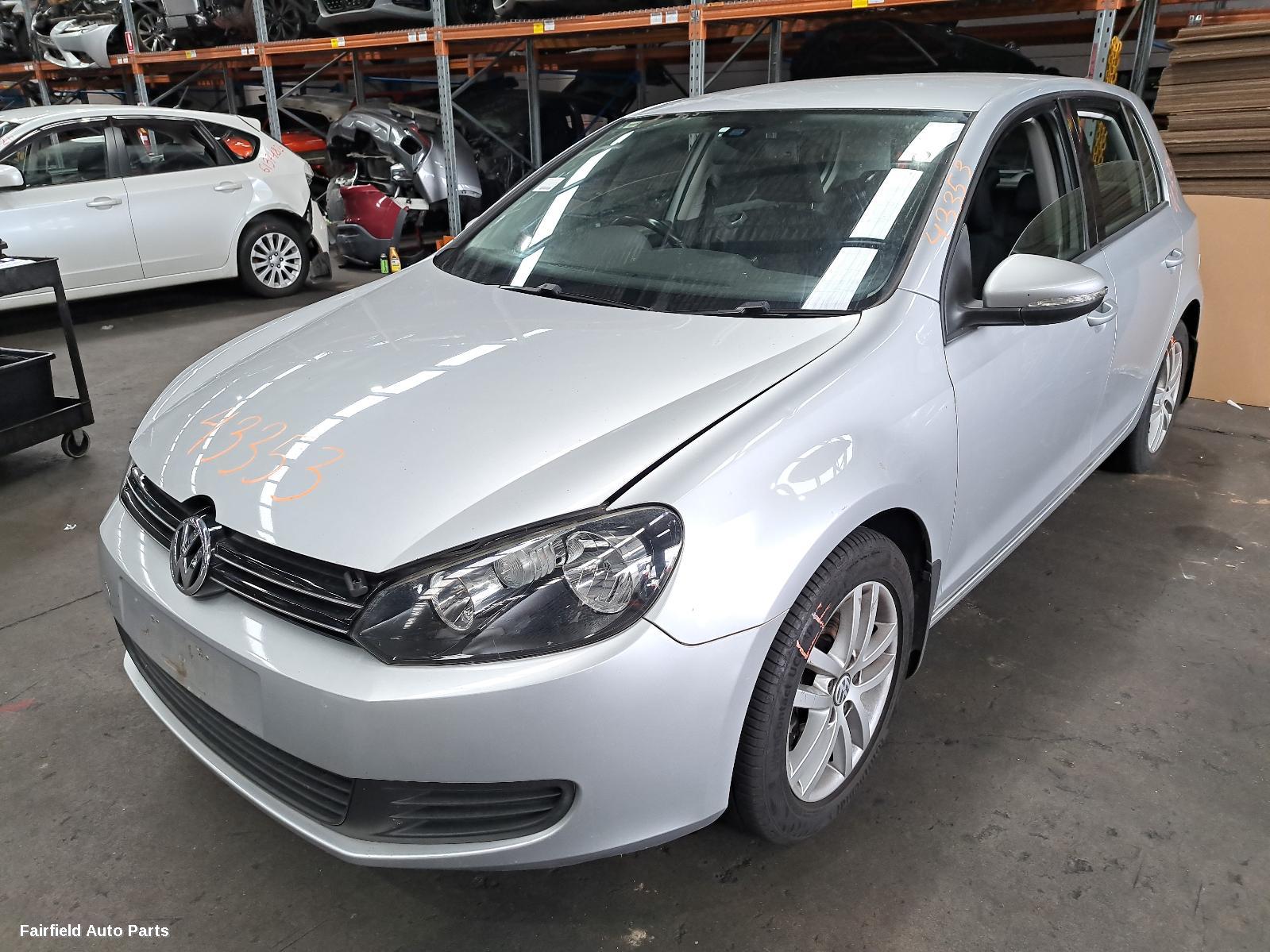 2008-2016 Volkswagen Golf Bonnet