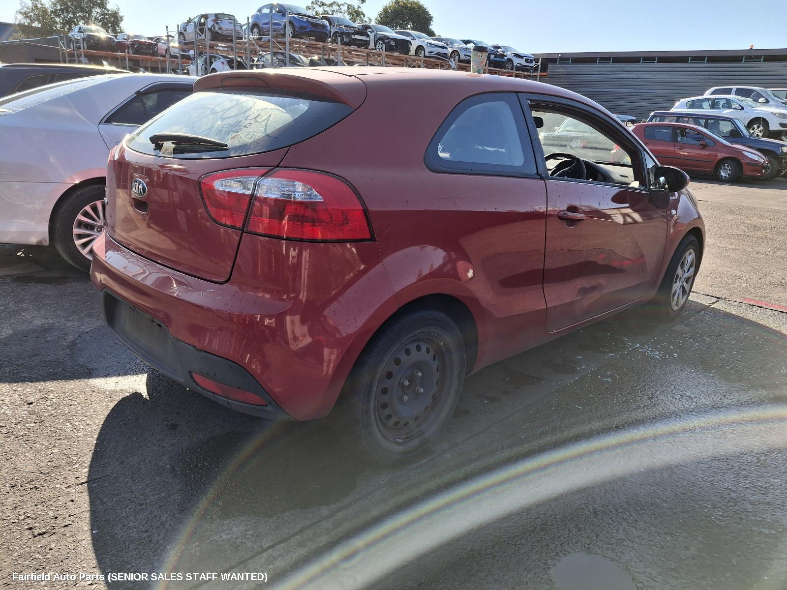 2013 Kia Rio Right Taillight
