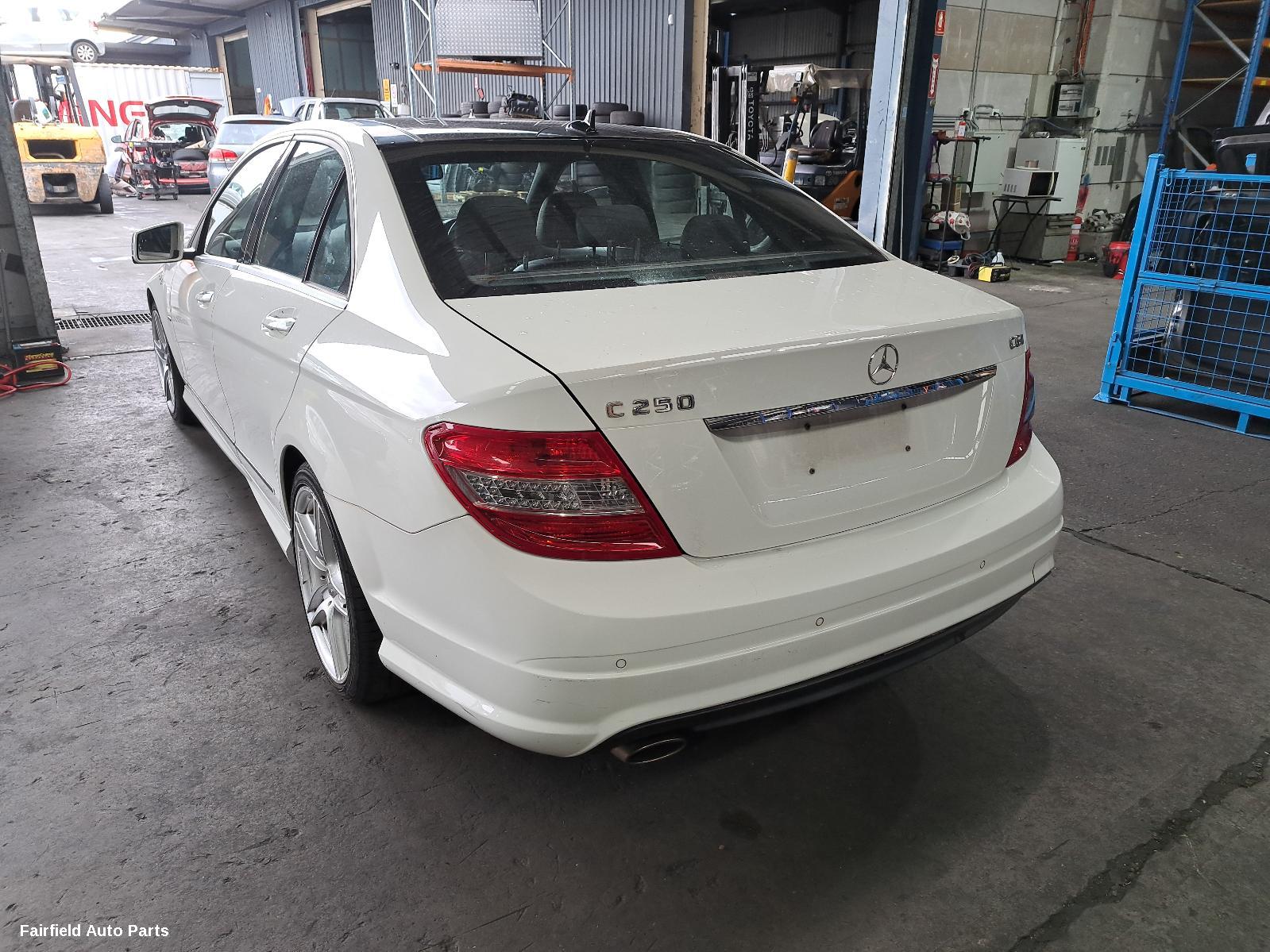 2010 Mercedes C Class Fan