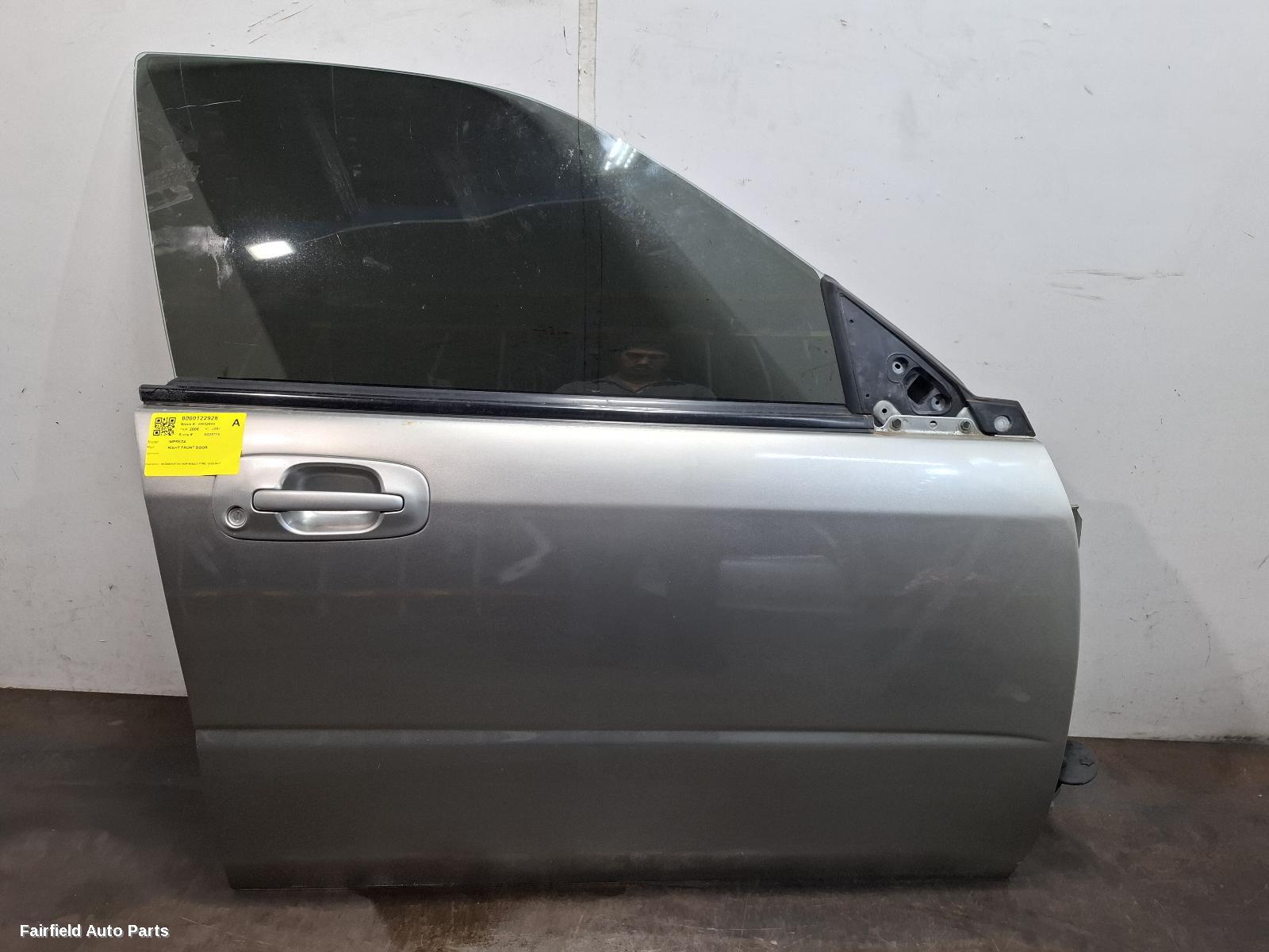 2000-2007 Subaru Impreza Right Front Door