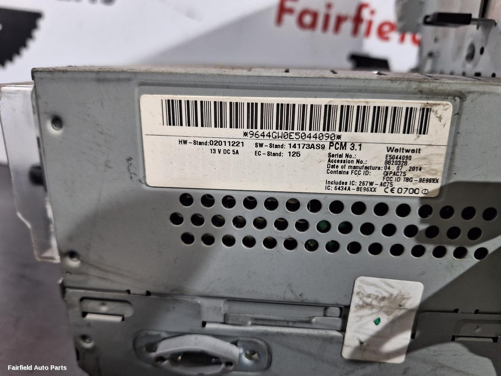 2014 Porsche Macan Radio Cd Dvd Sat Tv