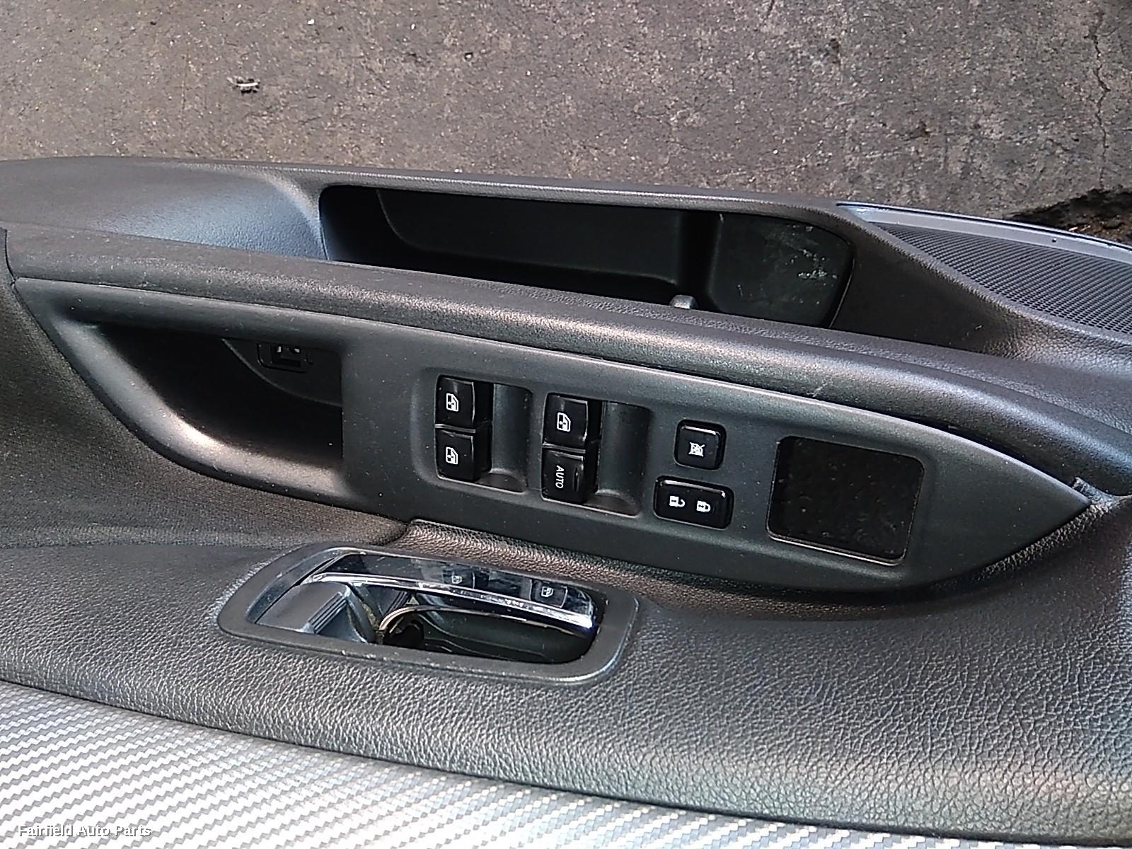 2015-2018 Mitsubishi Outlander Pwr Dr Wind Switch