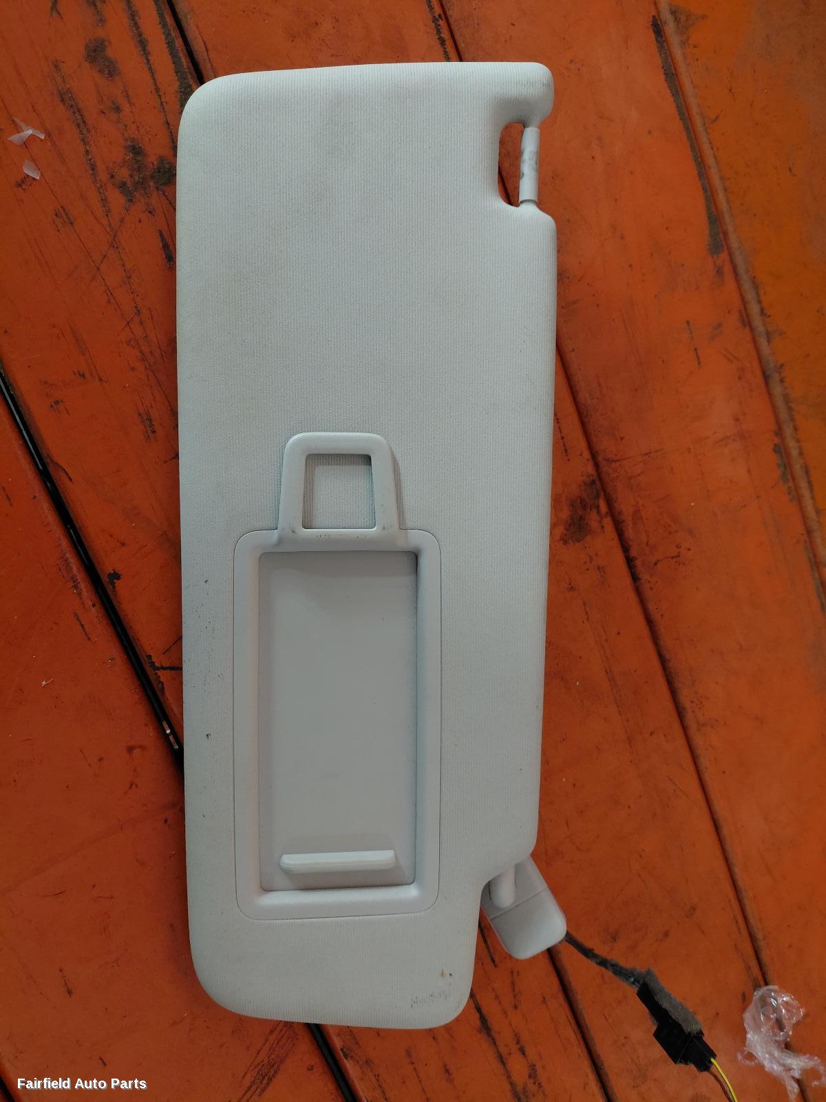 2013-2020 Volkswagen Golf Sunvisor
