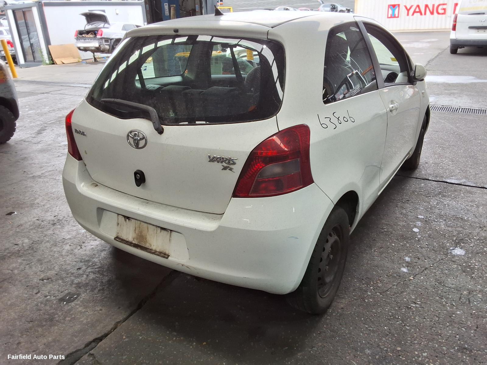 2006 Toyota Yaris Right Taillight