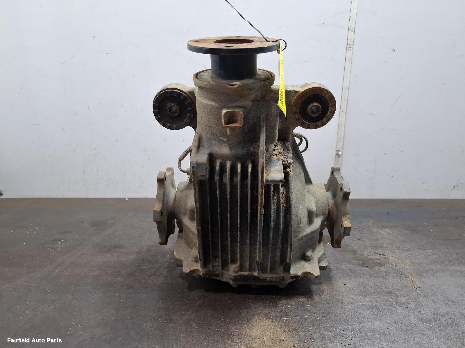 2012-2024 Nissan Patrol Differential Centre