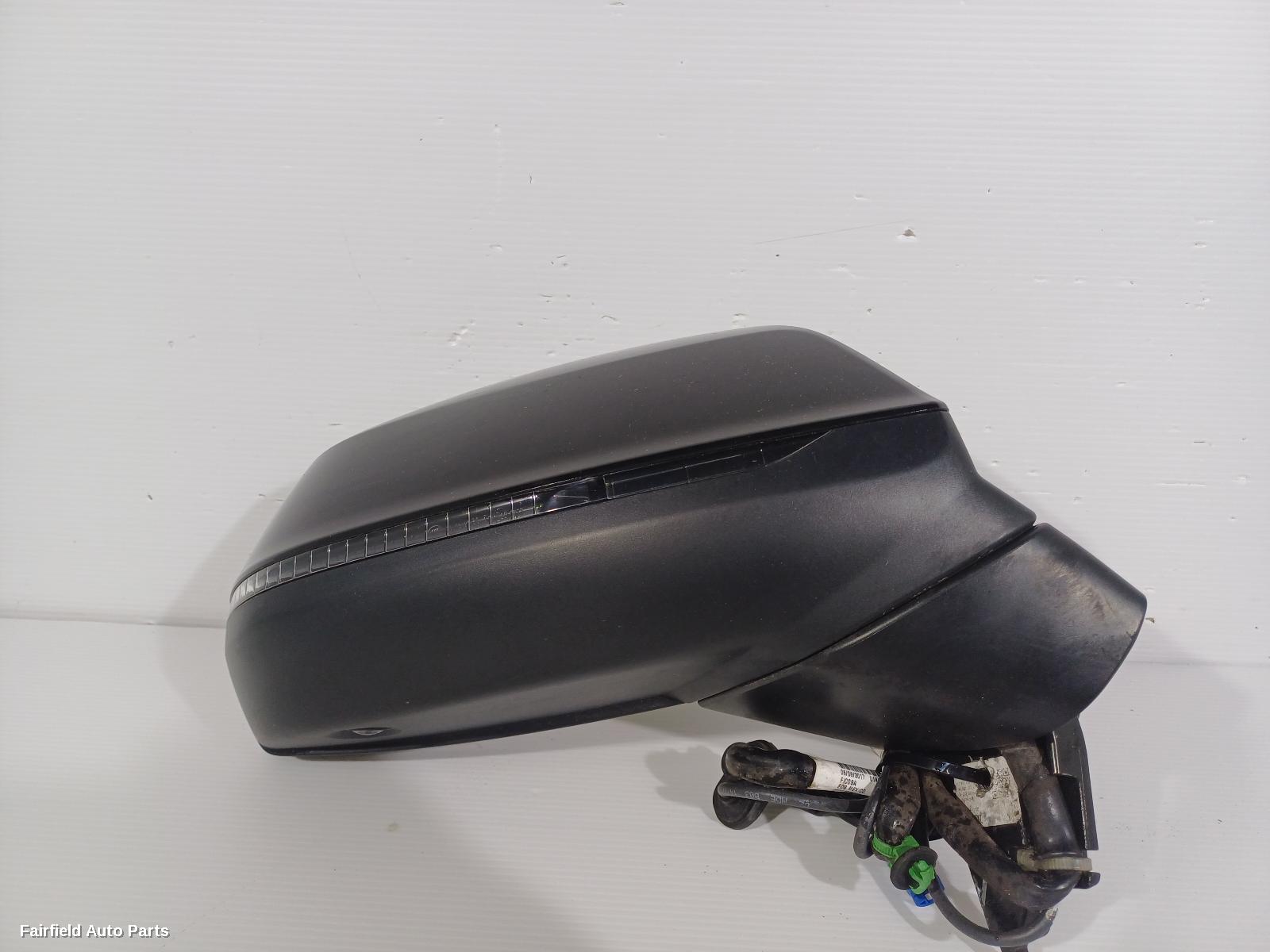 2017-2023 Audi Q5 Right Door Mirror