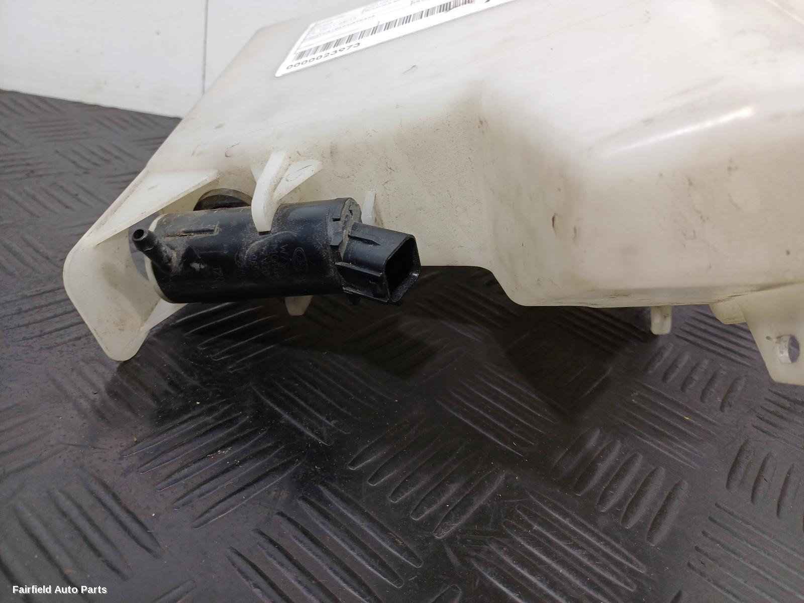 2011-2013 Hyundai Veloster Washer Bottle