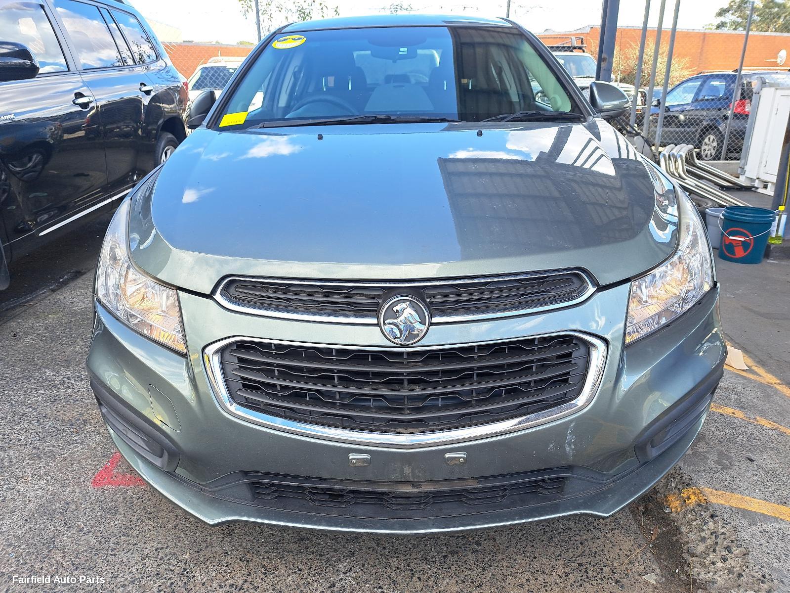 2015 Holden Cruze Left Front Window Reg Motor