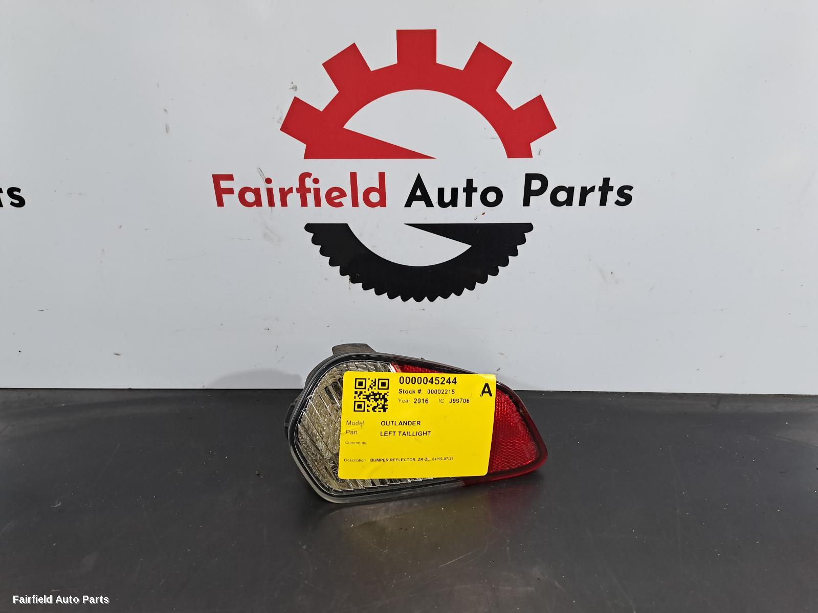 2016 Mitsubishi Outlander Left Taillight