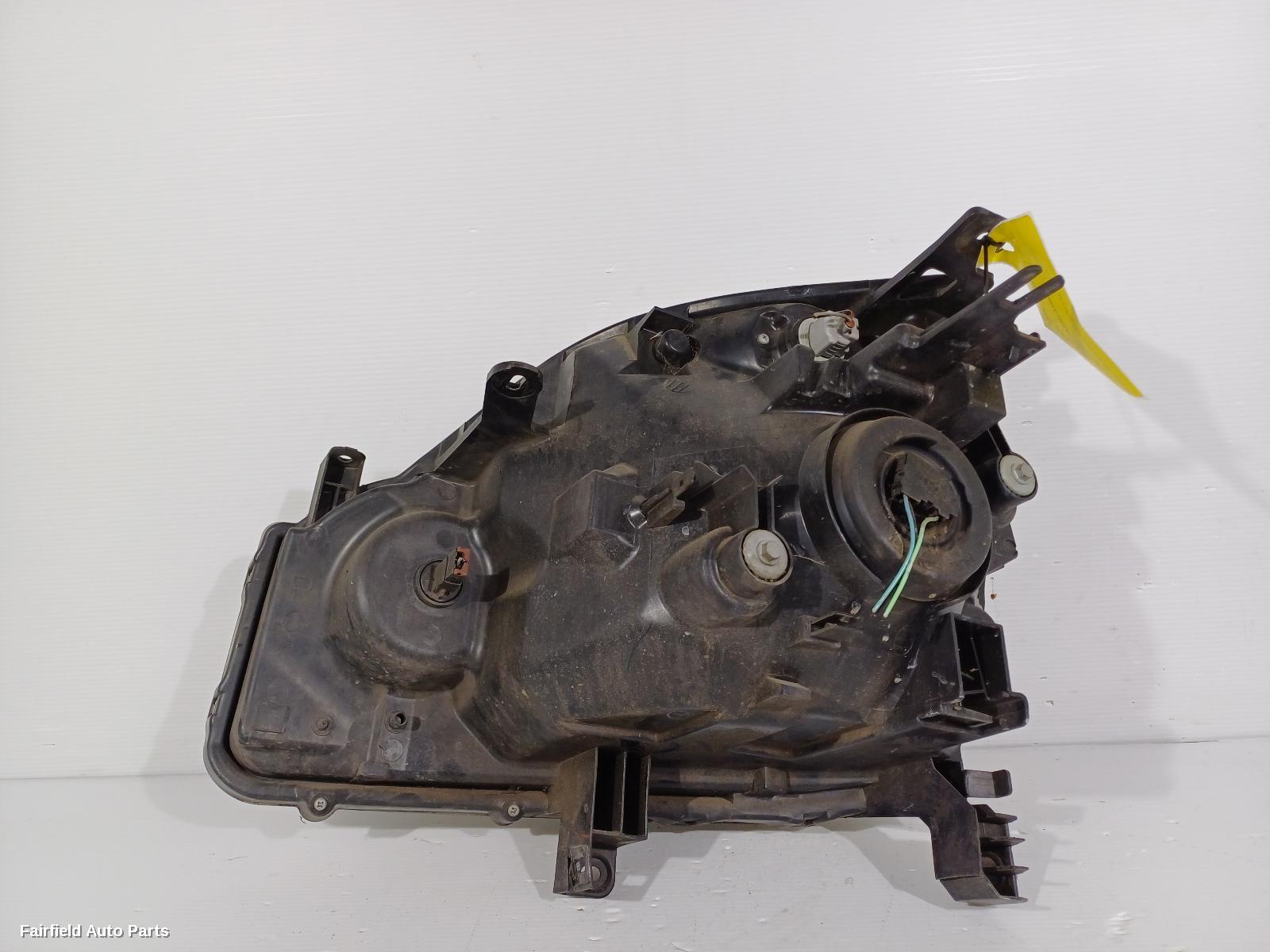 2007-2010 Nissan Xtrail Right Headlamp