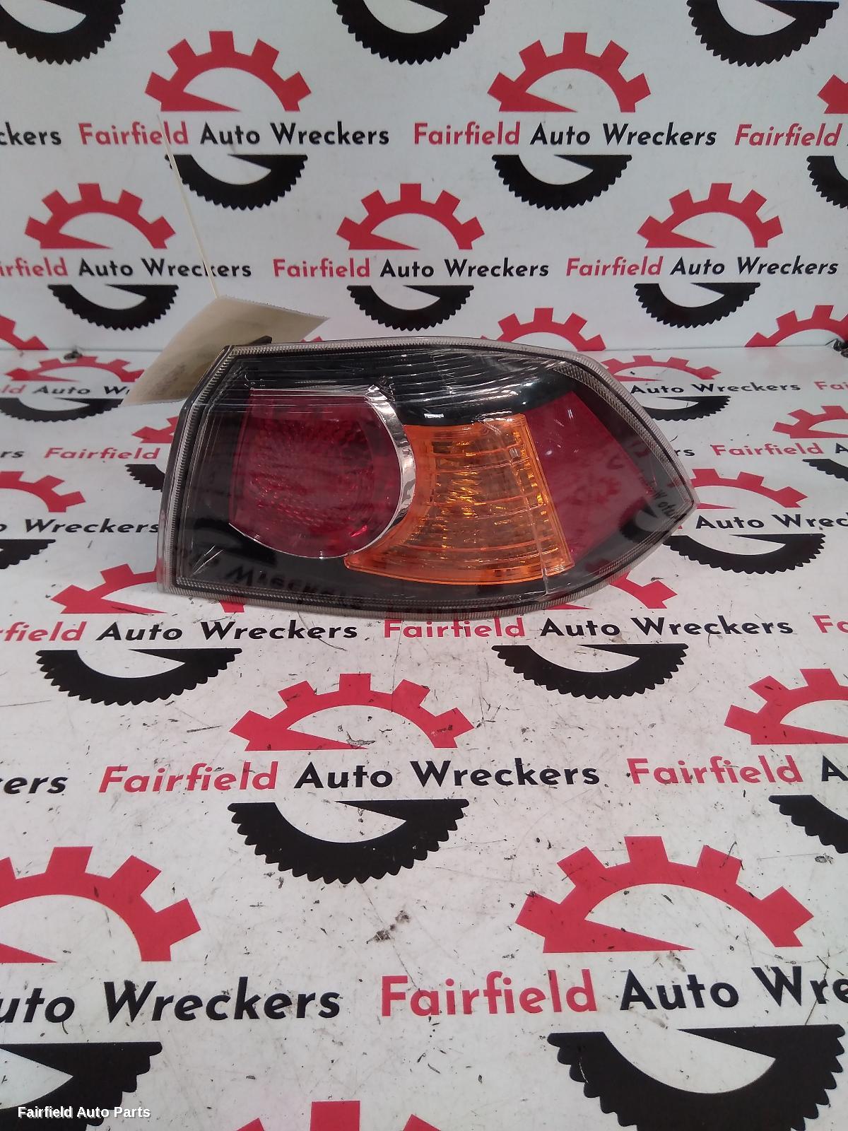 2009 Mitsubishi Lancer Right Taillight