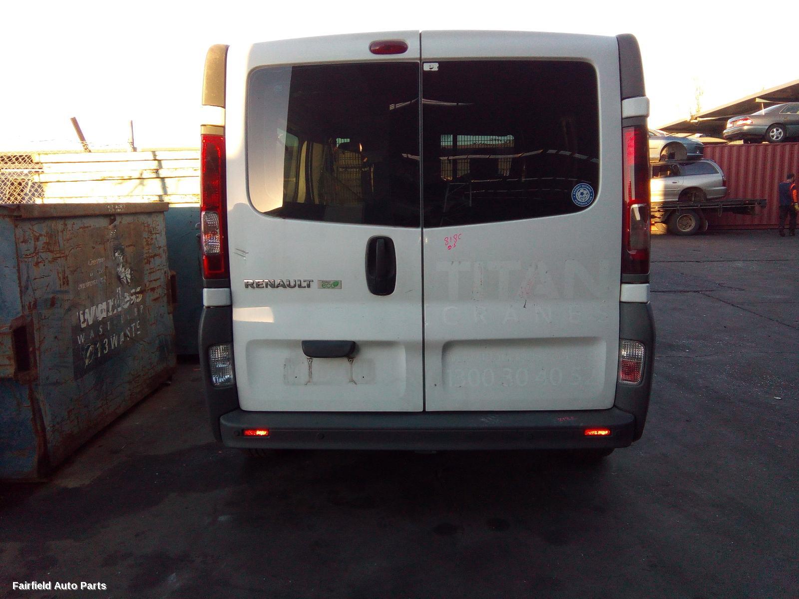 2014 Renault Trafic Rear Bumper