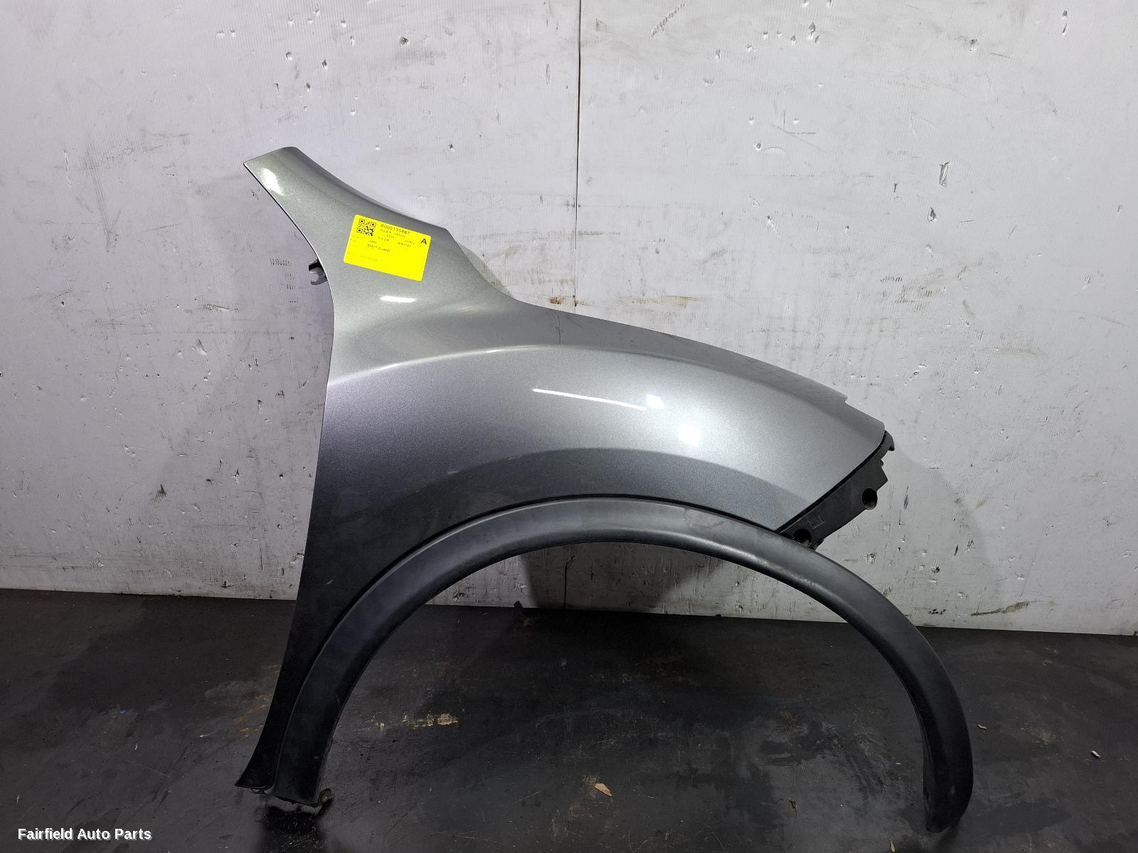 2015-2019 Nissan Juke Right Guard