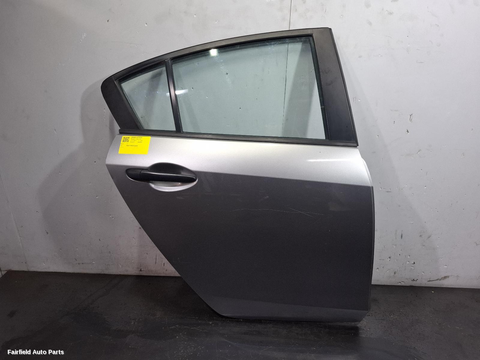 2009-2013 Mazda 3 Right Rear Door Sliding