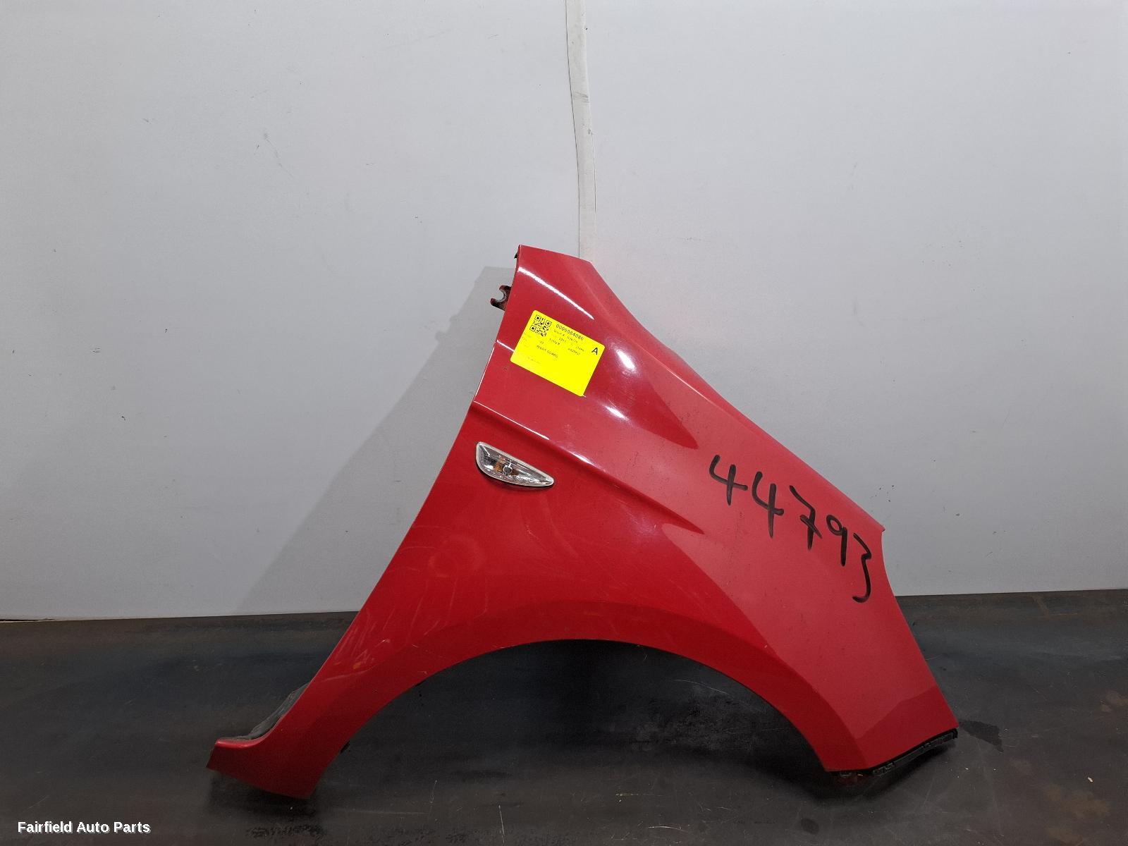 2010-2012 Hyundai I20 Right Guard