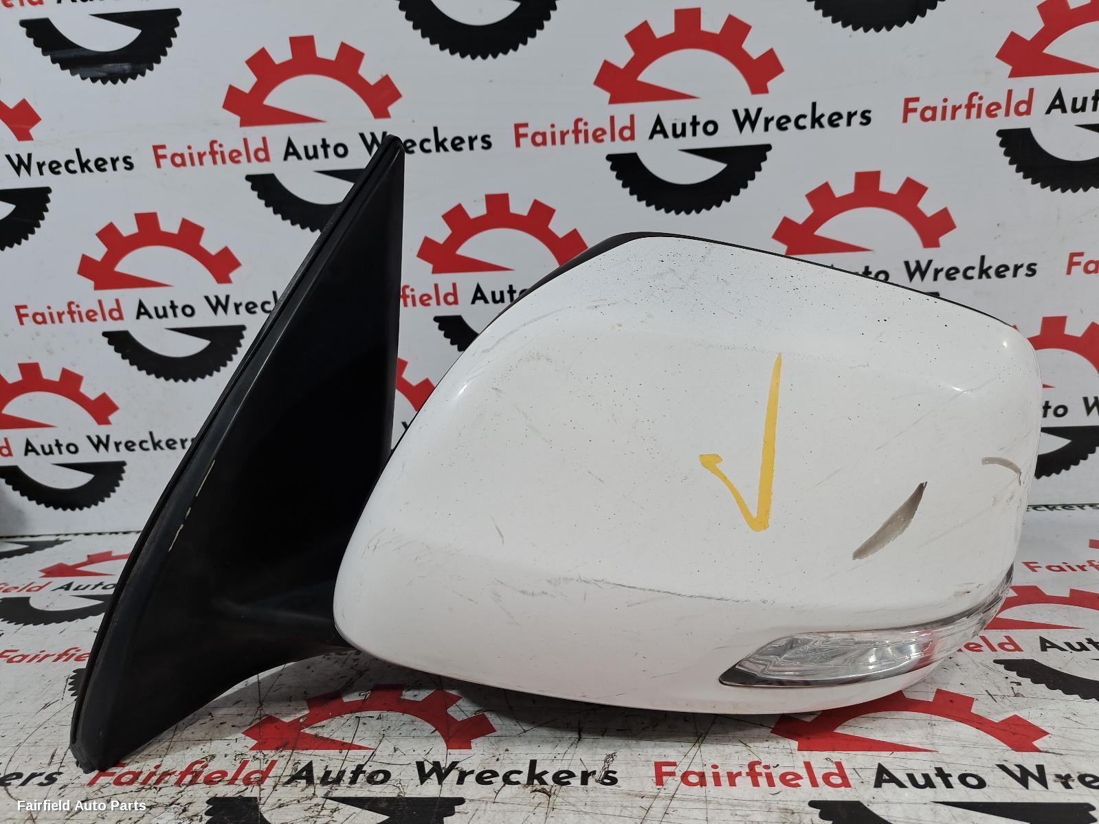 2009-2011 Toyota Prado Left Door Mirror