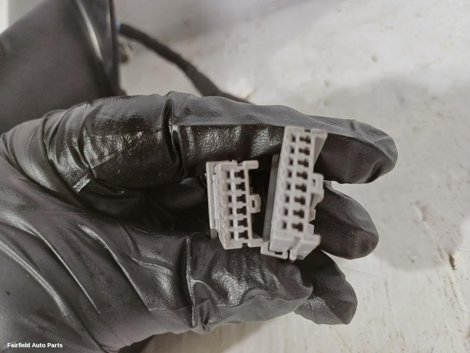 2007-2014 Nissan Dualis Right Door Mirror