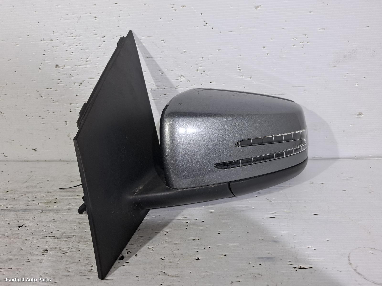 2014-2019 Mercedes B Class Left Door Mirror
