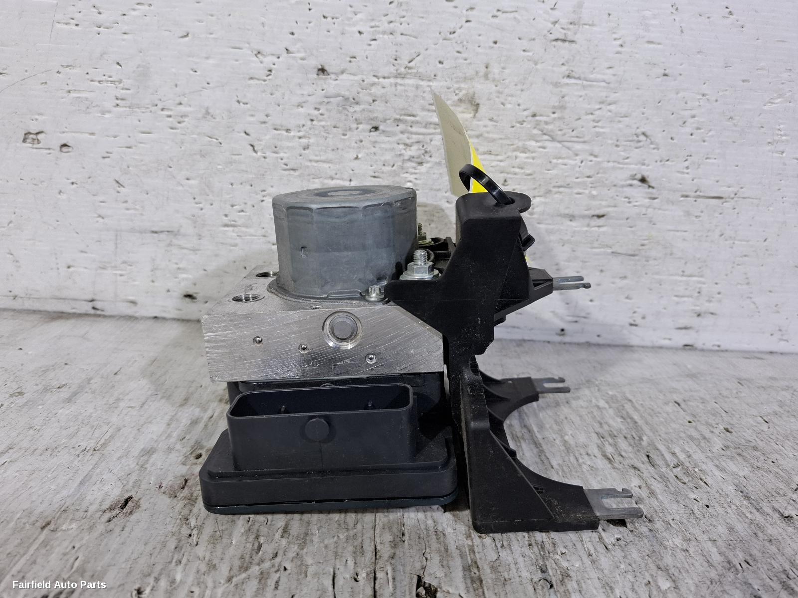 2013-2019 Mercedes Cla Class Abs Pump Modulator