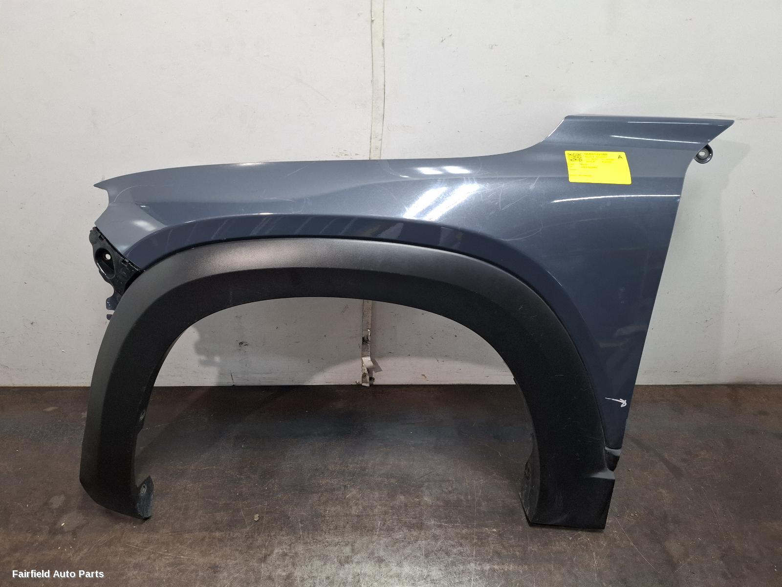 2020-2025 Mazda Mx30 Left Guard