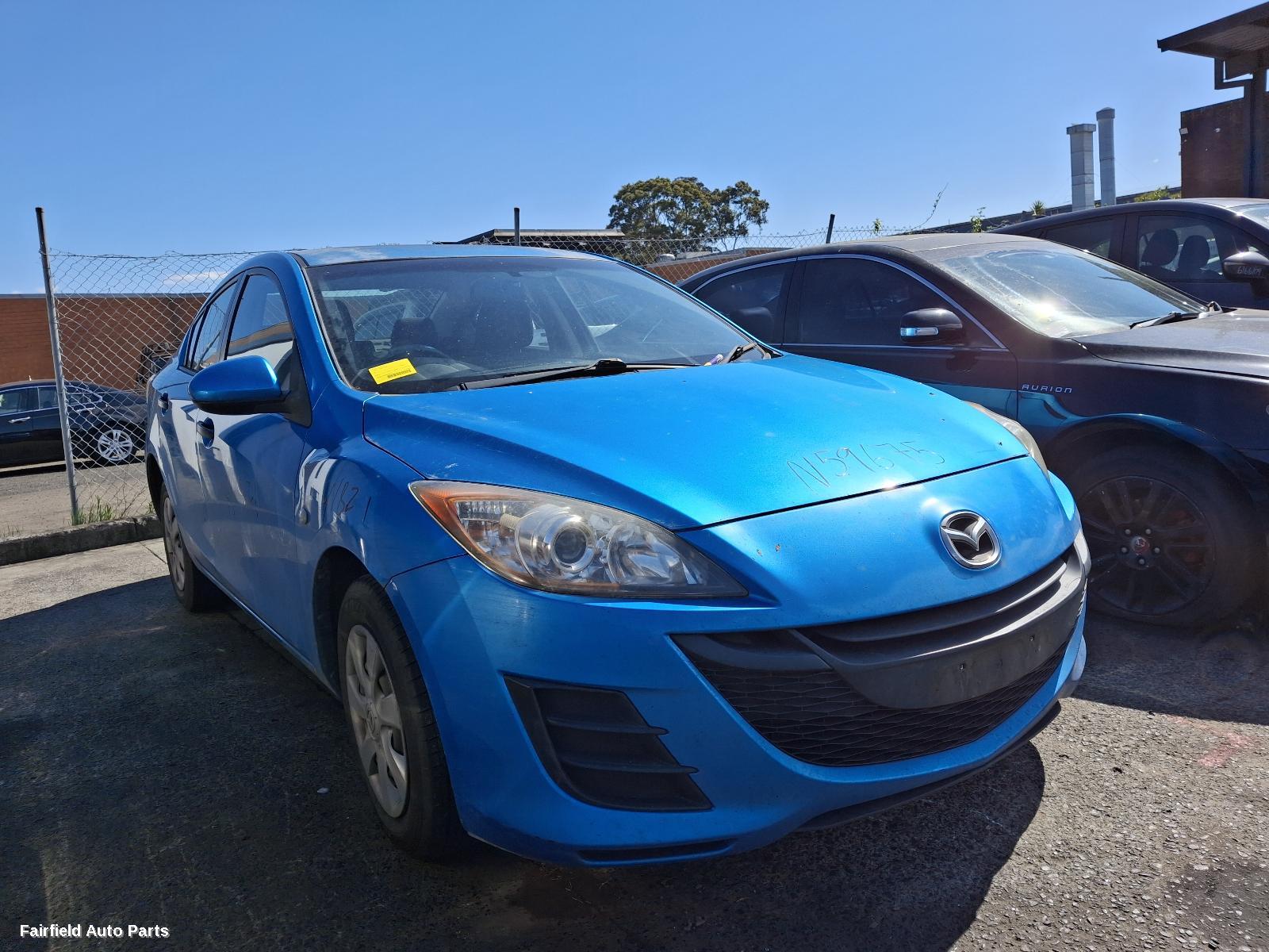 2010 Mazda 3 Left Headlamp