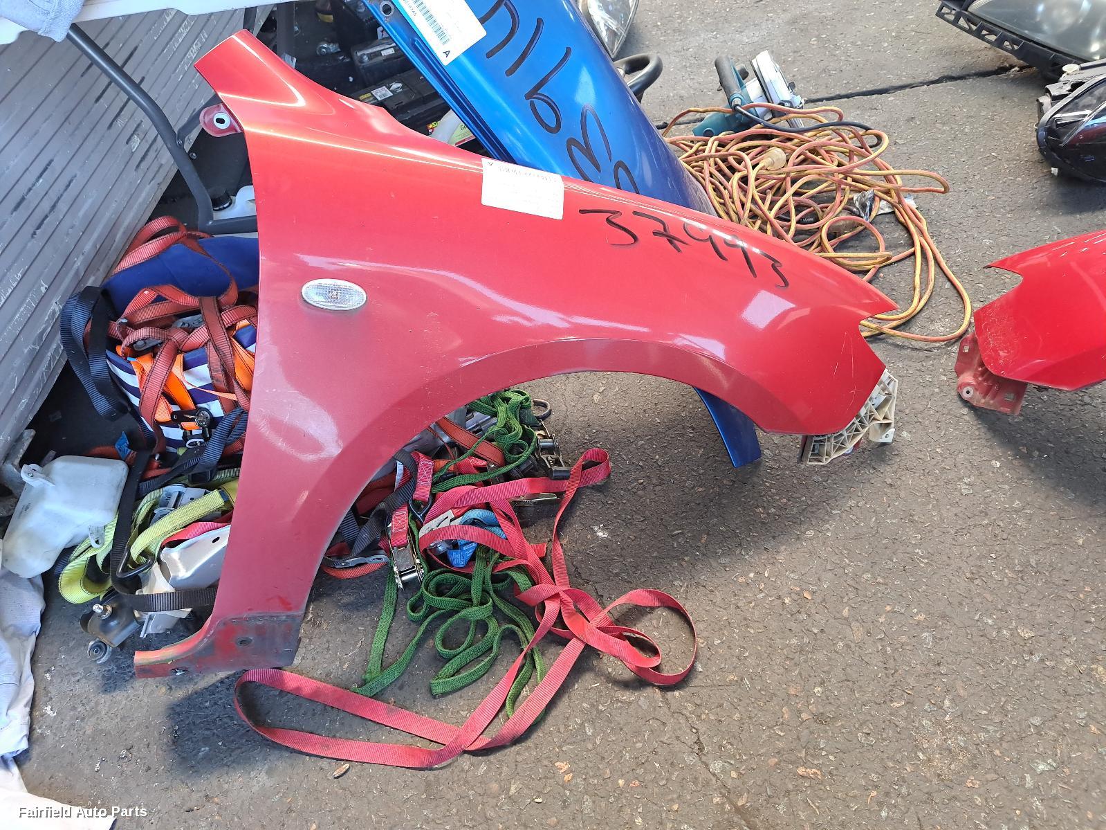 2004 Mazda 3 Right Guard