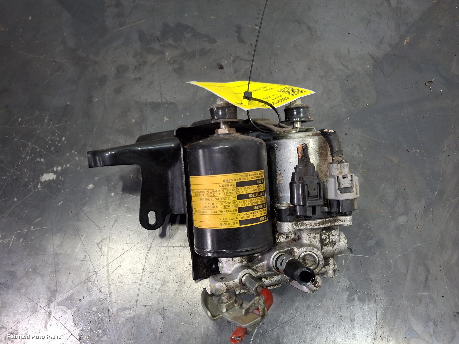 2009-2015 Toyota Prius Abs Pump Modulator