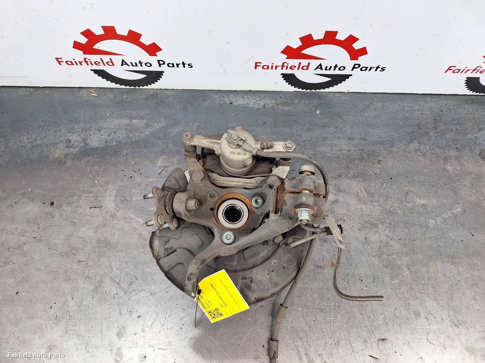 2017-2020 Volkswagen Golf Right Front Hub Assembly