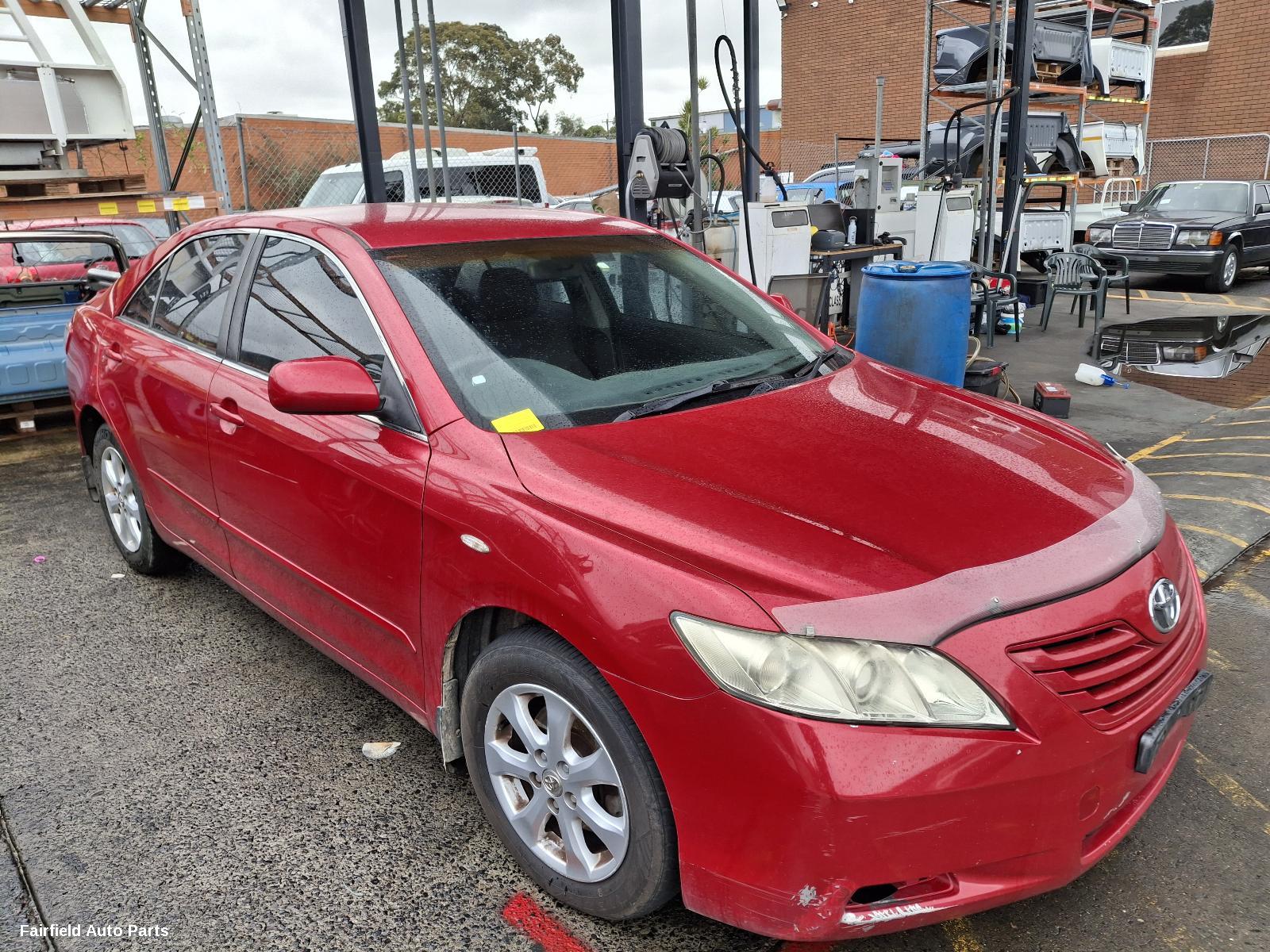 2007 Toyota Camry Left Front Door
