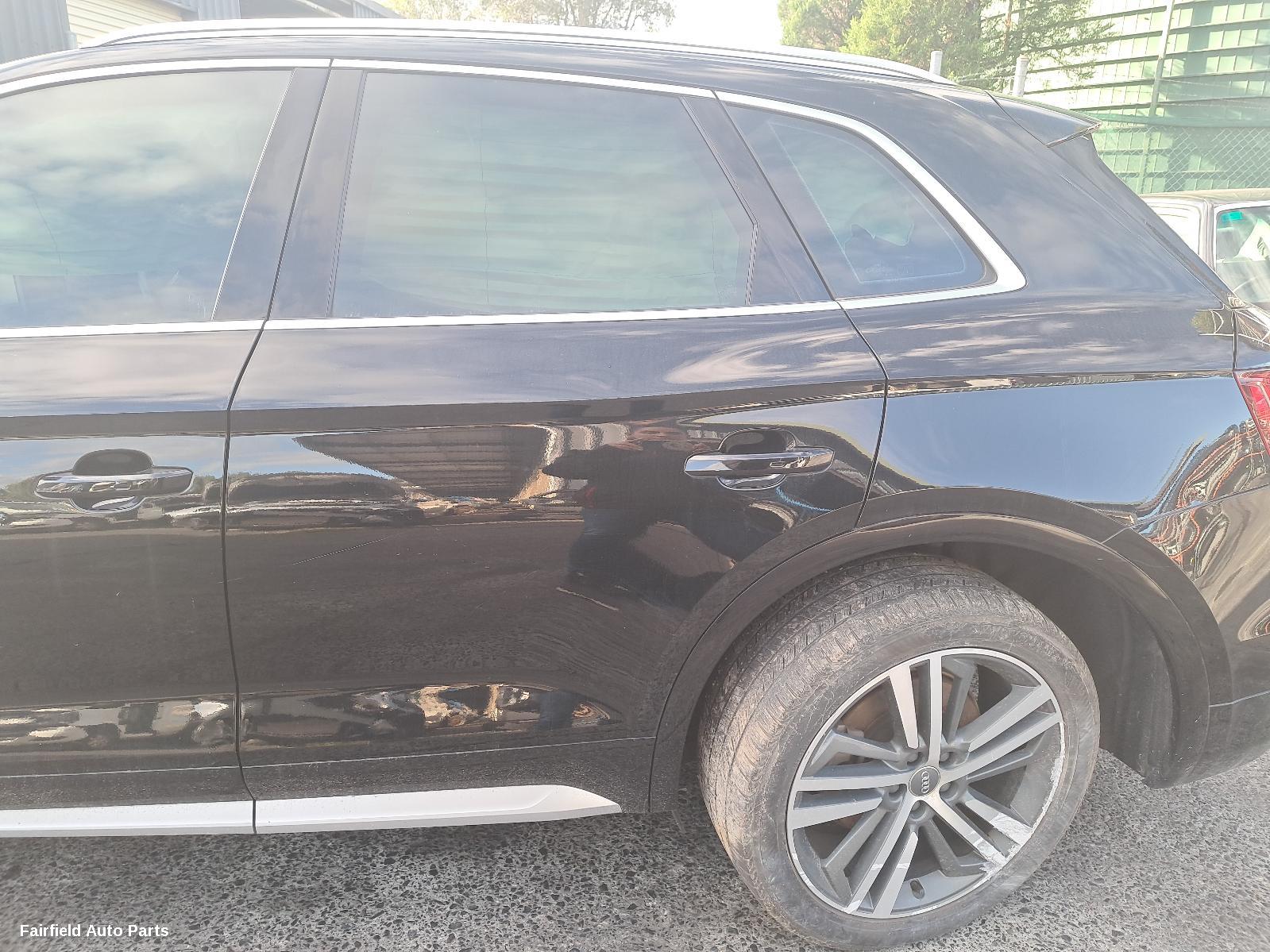 2017 Audi Q5 Left Headlamp