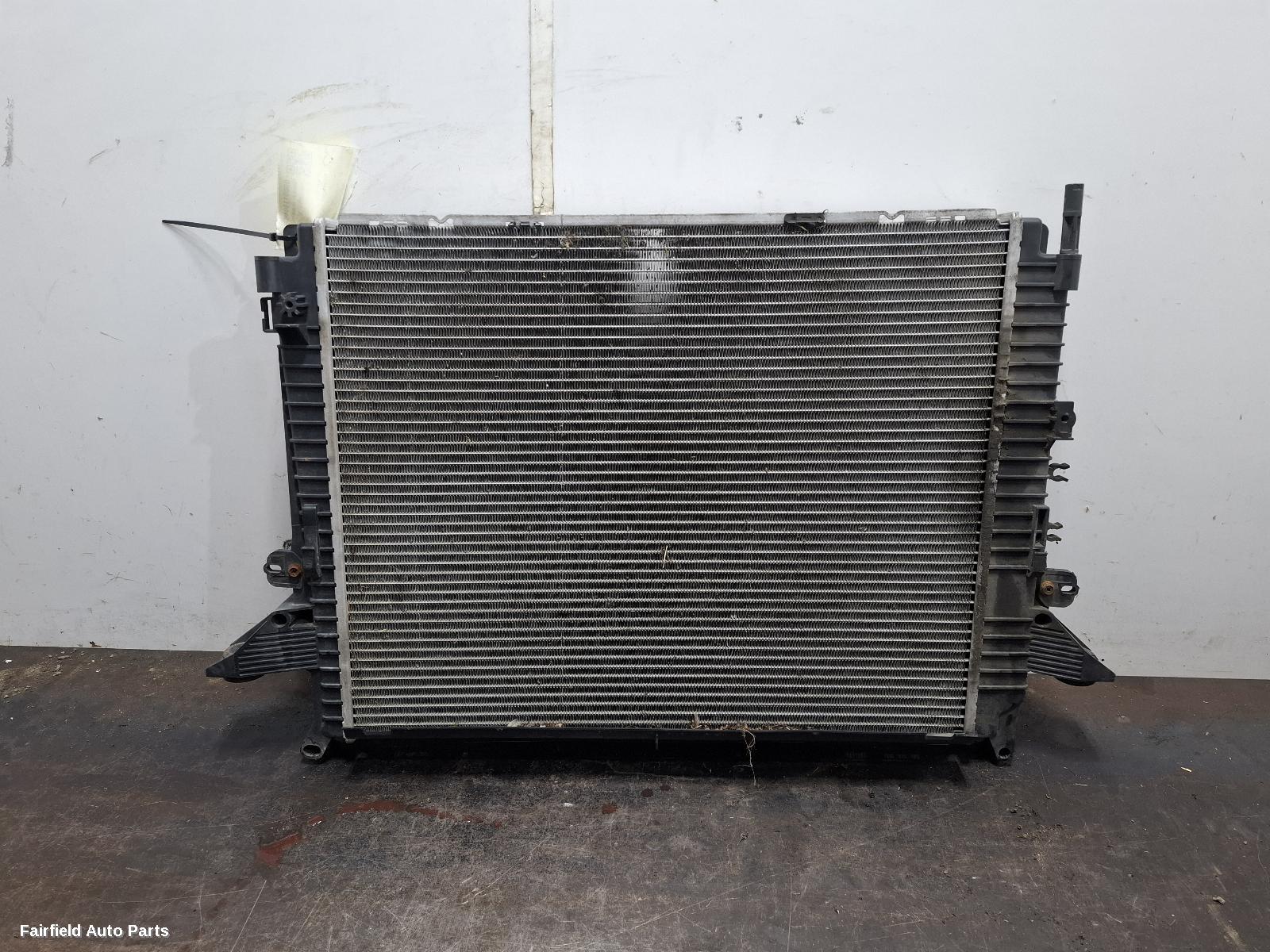 2009-2012 Land Rover Discovery Radiator
