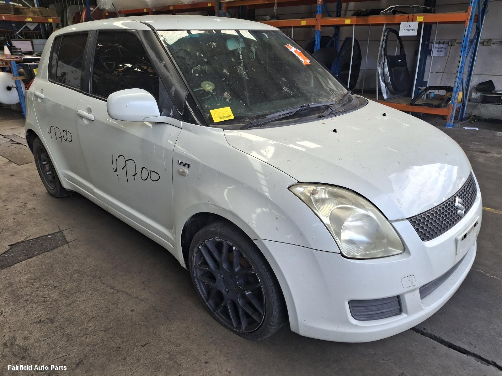 2007 Suzuki Swift Washer Bottle
