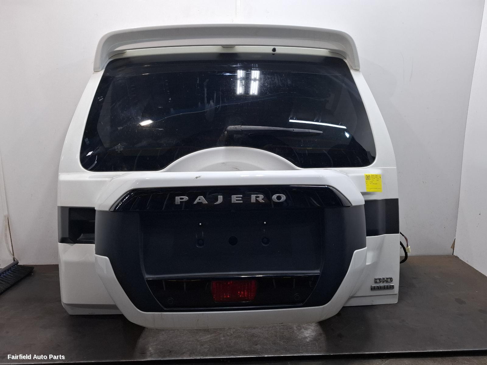 2014-2021 Mitsubishi Pajero Bootlid Tailgate