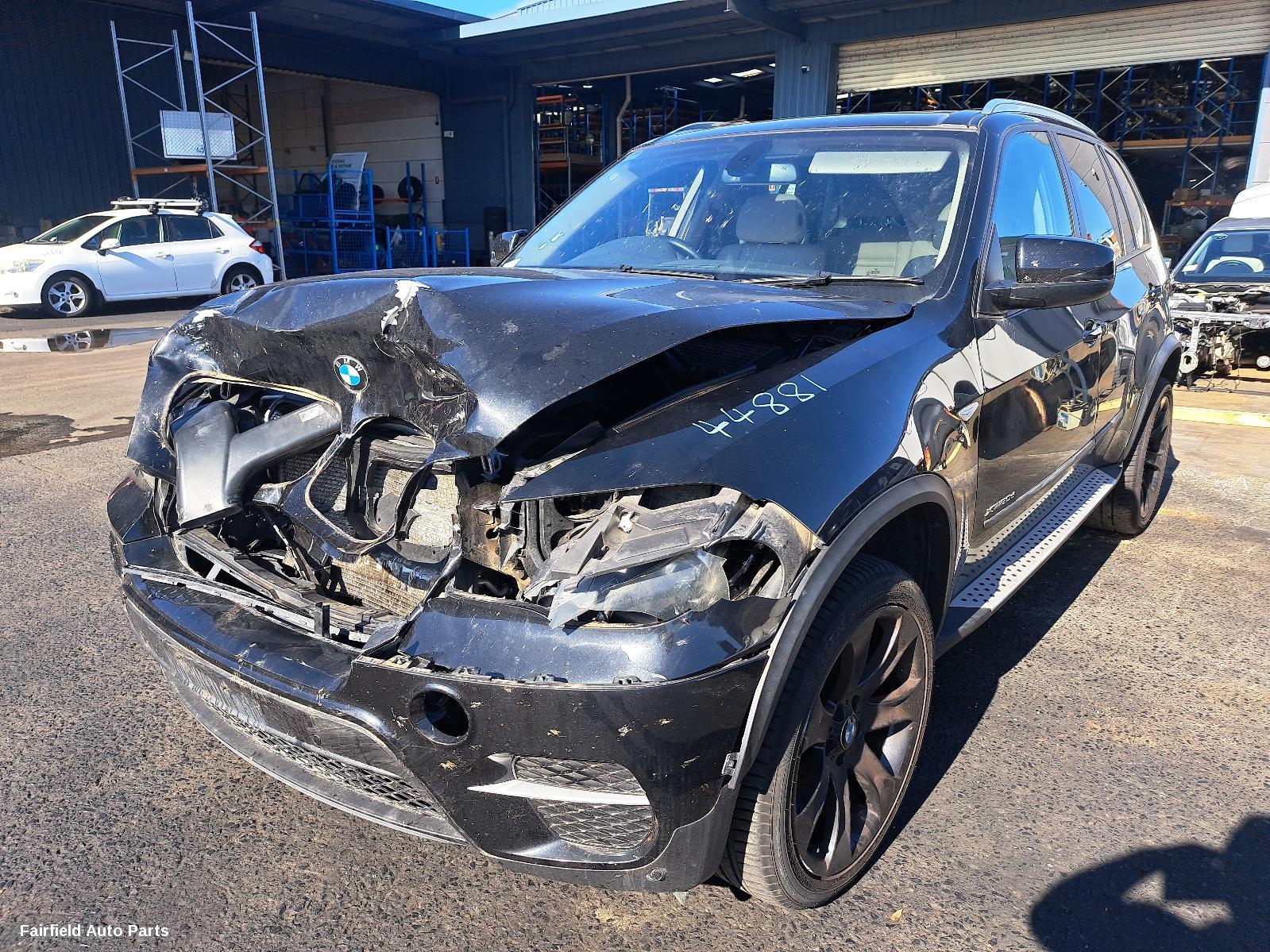 2010 Bmw X5 Left Taillight