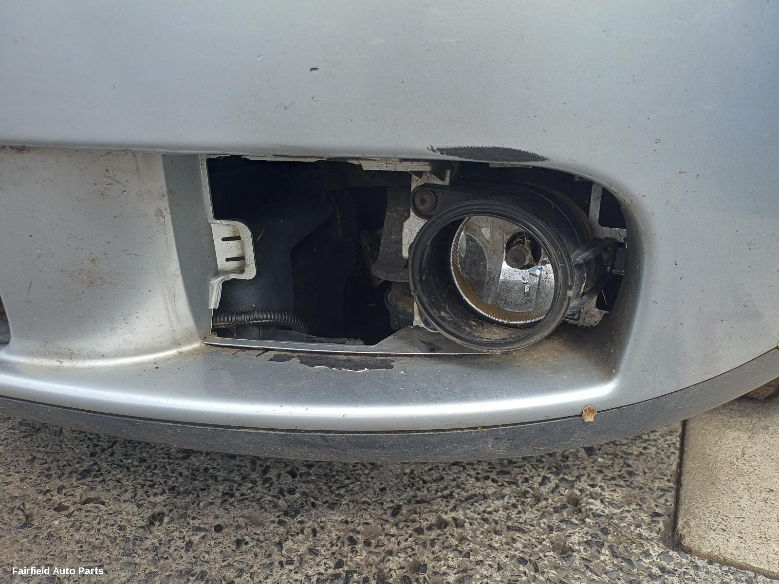 2006 Volkswagen Golf Radiator Support