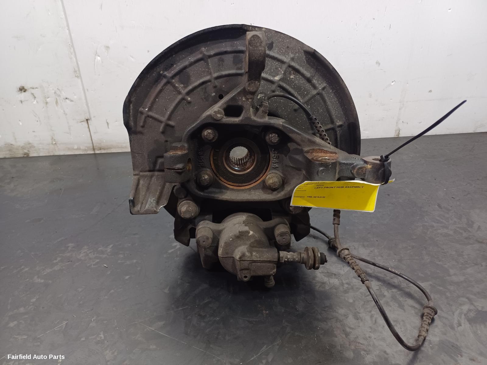 2017 Fiat 500x Left Front Hub Assembly